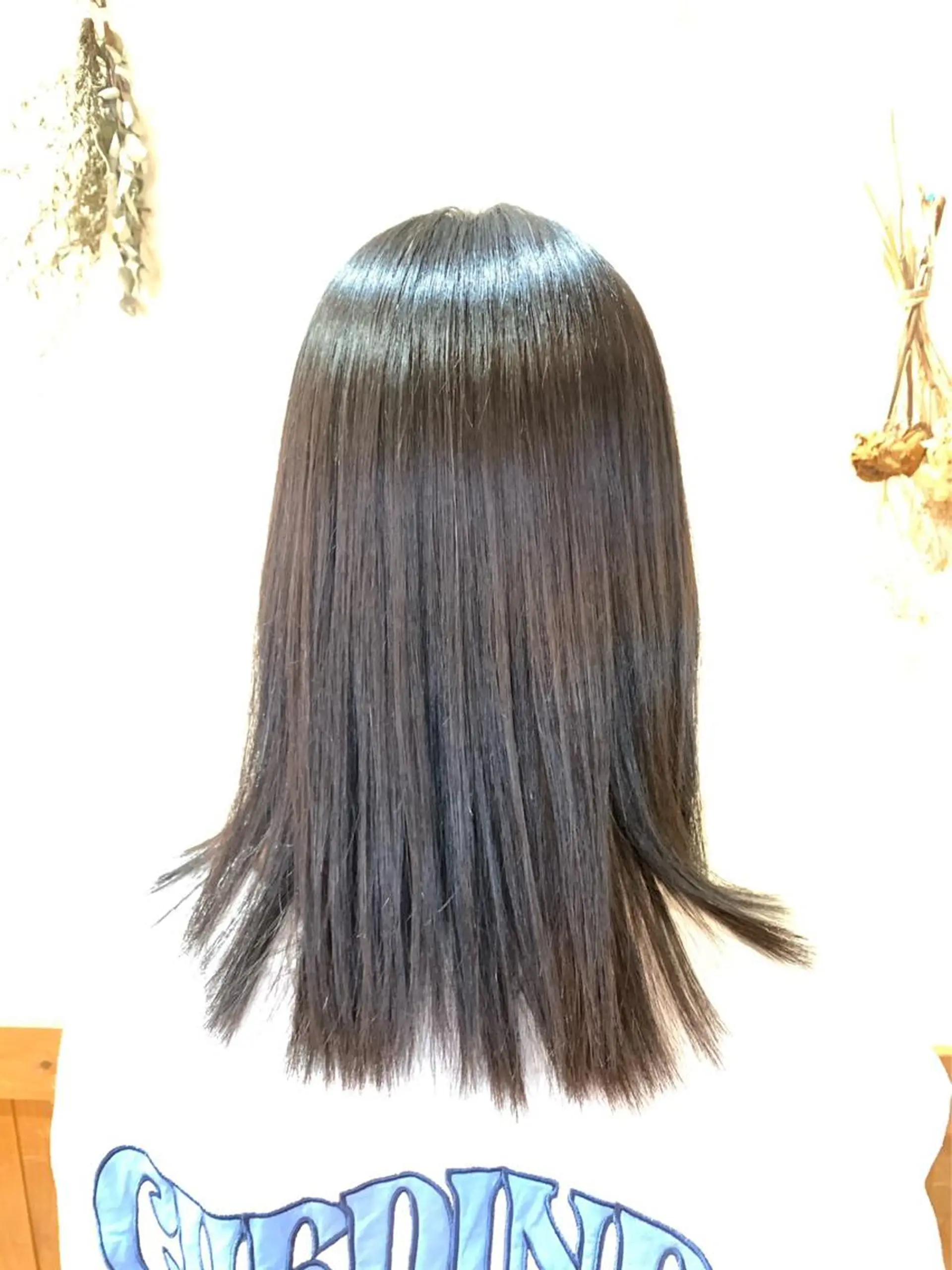 セミロング パーマ カット 縮毛矯正 トリートメント 川田 理紗子のヘアスタイル