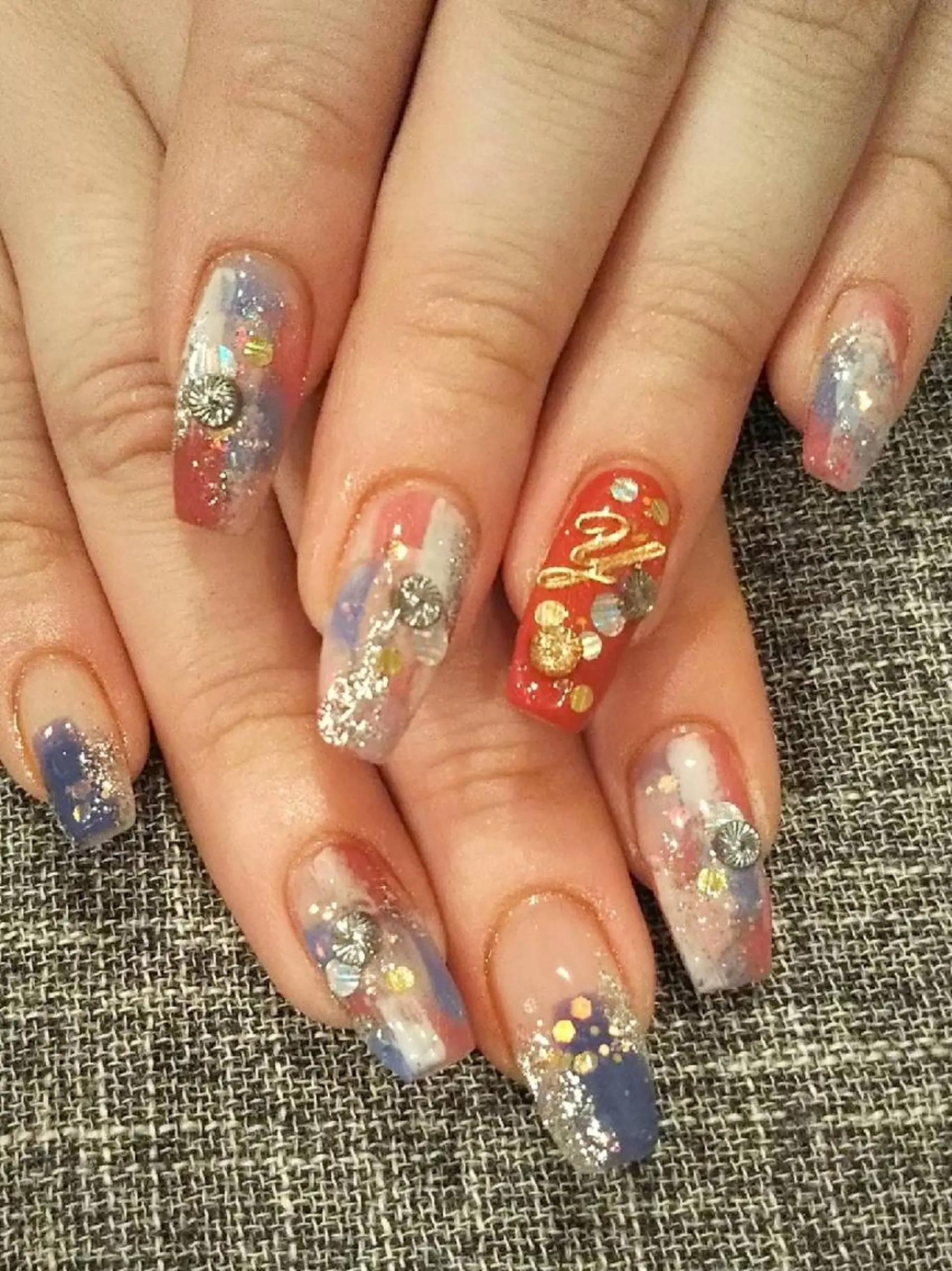 ネイル キラキラネイル ハンドネイル private salon mieのネイルデザイン