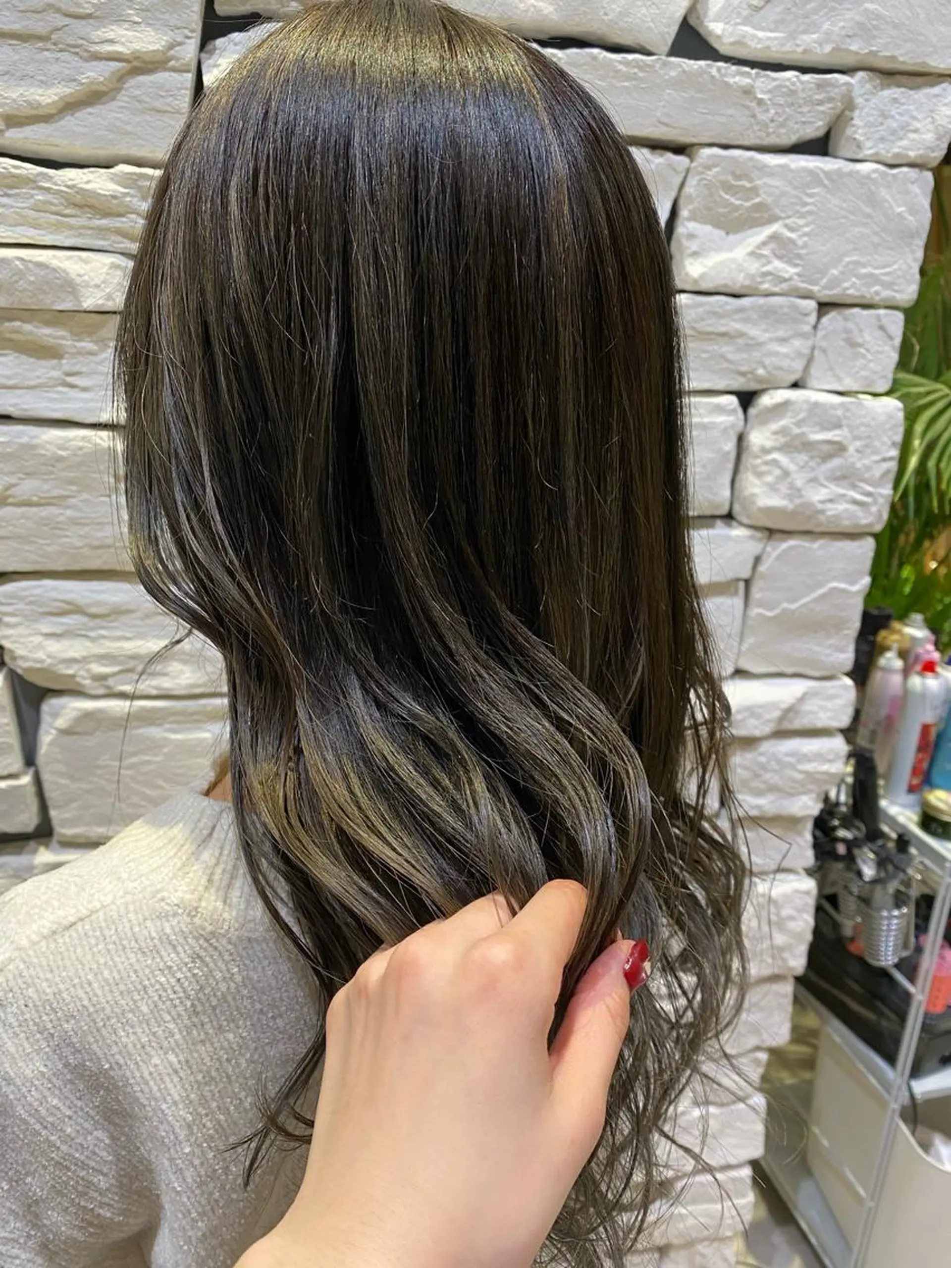 ロング OLIVE所属・小倉 沙織のヘアスタイル