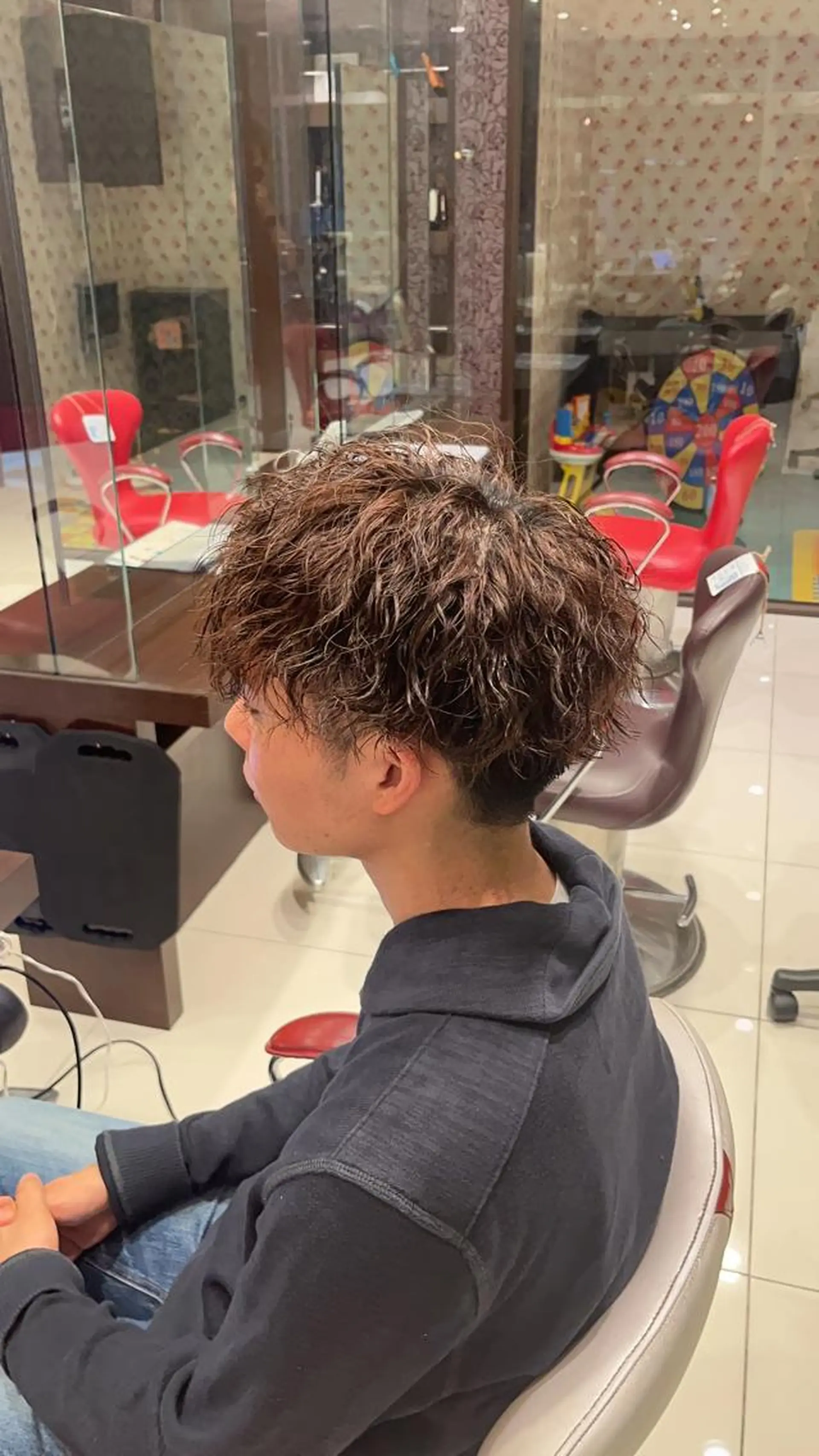 パーマ メンズ メンズパーマ ツイストスパイラルパーマ スパイラルパーマ カット パーマ 12月空きあり 上野颯太のヘアスタイル