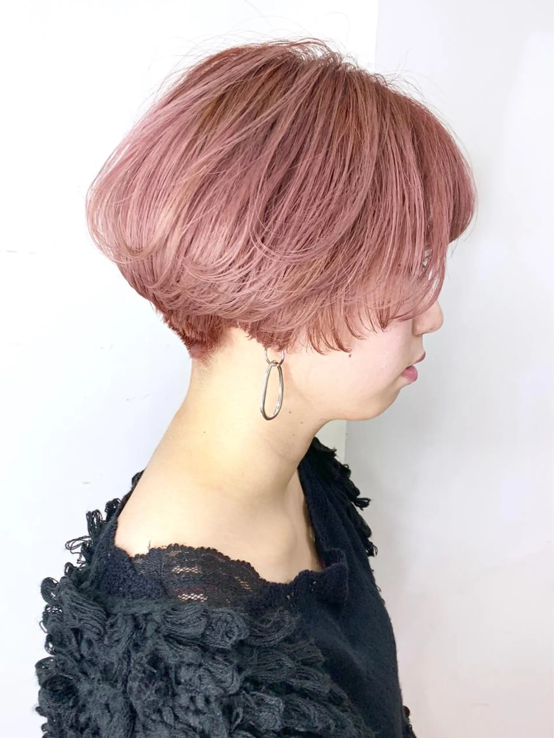 ショート カラー ベージュカラー ピンクカラー ピンクベージュ メンズ特化👨 細谷碧海のヘアスタイル