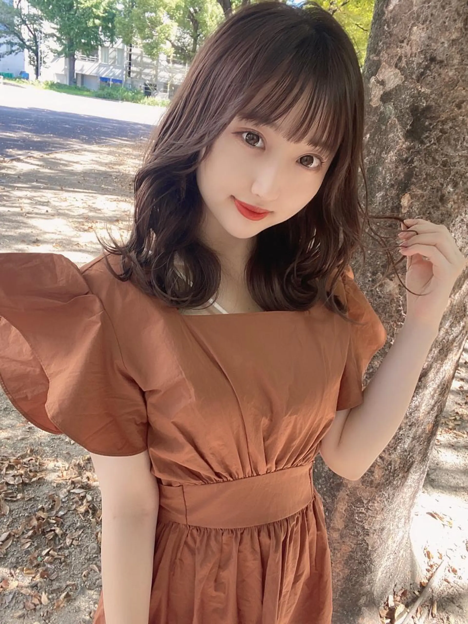 ミディアム カラー パーマ バレイヤージュ ブリーチ ケアブリーチ ダブルカラー ハイライトカラー ヘアカラー トリートメント 新宿✨顔周りカット 韓国ヘア/坂本亜裟海のヘアスタイル