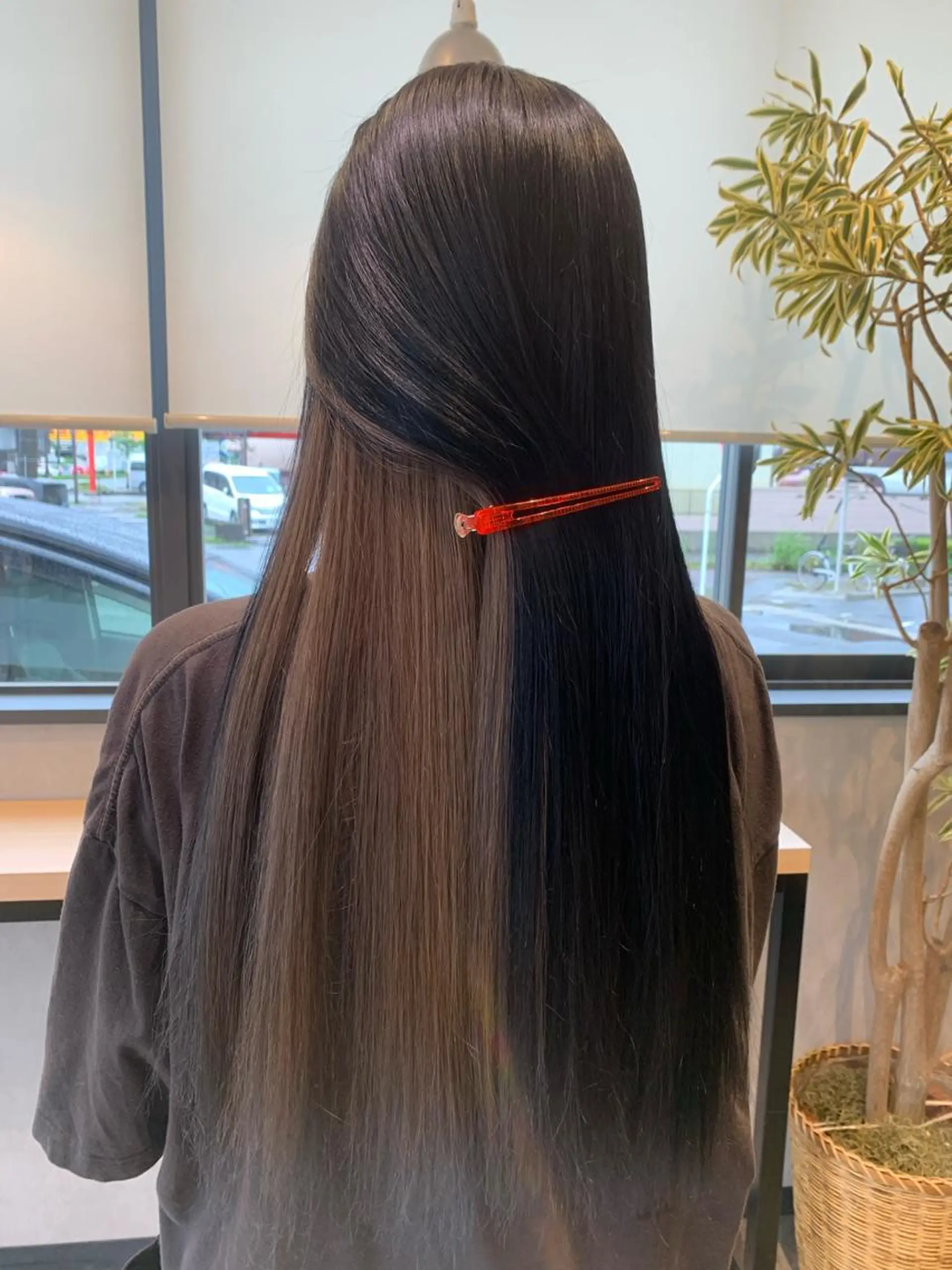 ロング カラー ブリーチ ロング 名古屋／デザイン／ ブリーチ/松井亮磨のヘアスタイル