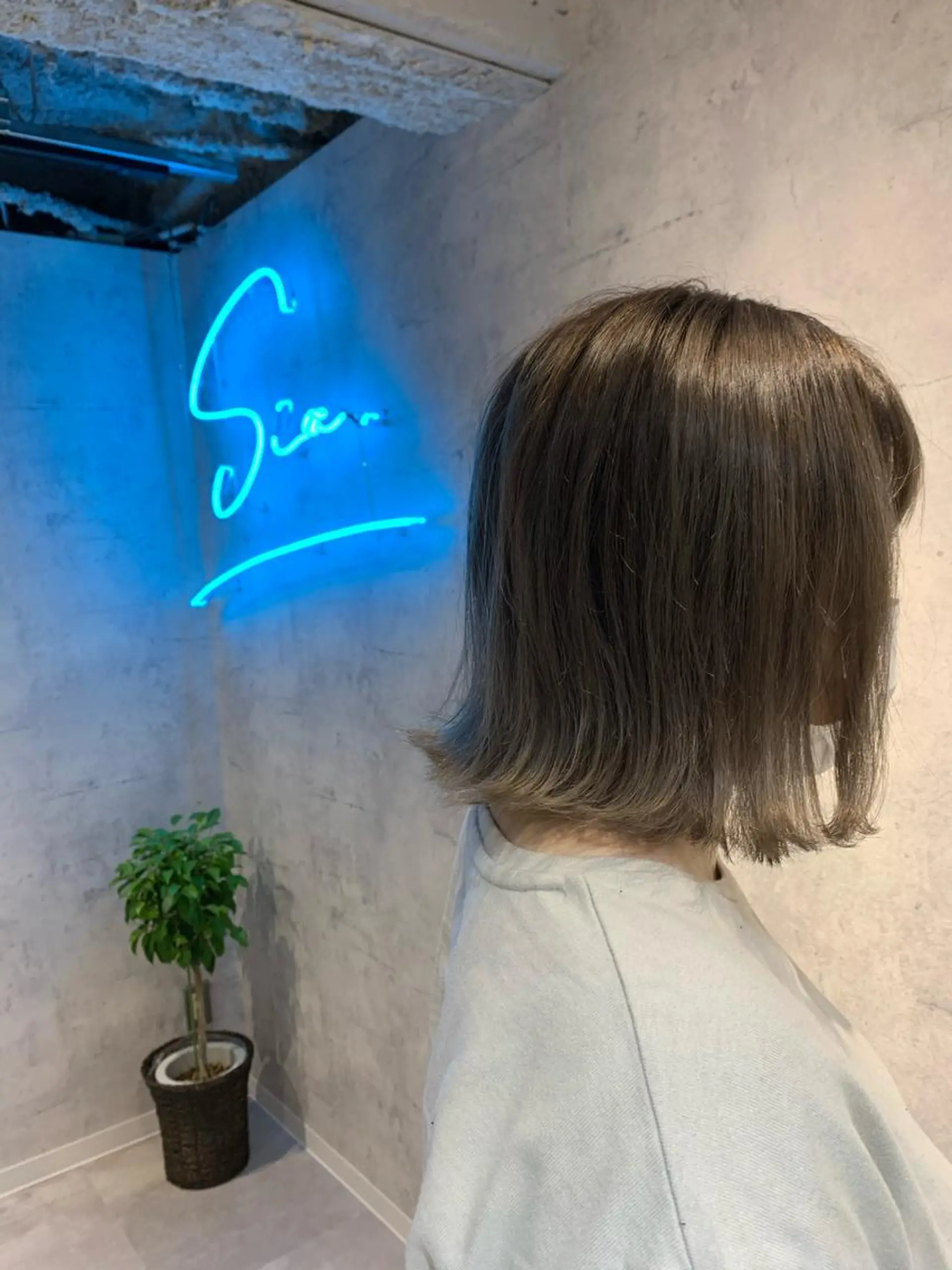 ミディアム カラー ヘアアレンジ ミディアムパーマ 透明感カラー ハイトーンカラー ボブ 外国人風カラー カット ヘアカラー トリートメント Sia中野新橋 『JUNYA』のヘアスタイル