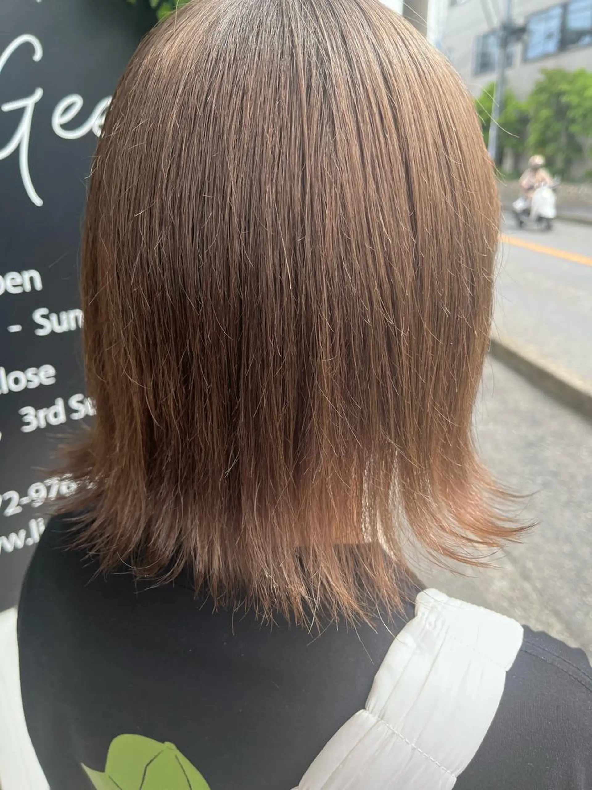 ミディアム カラー 坂田 優子のヘアスタイル