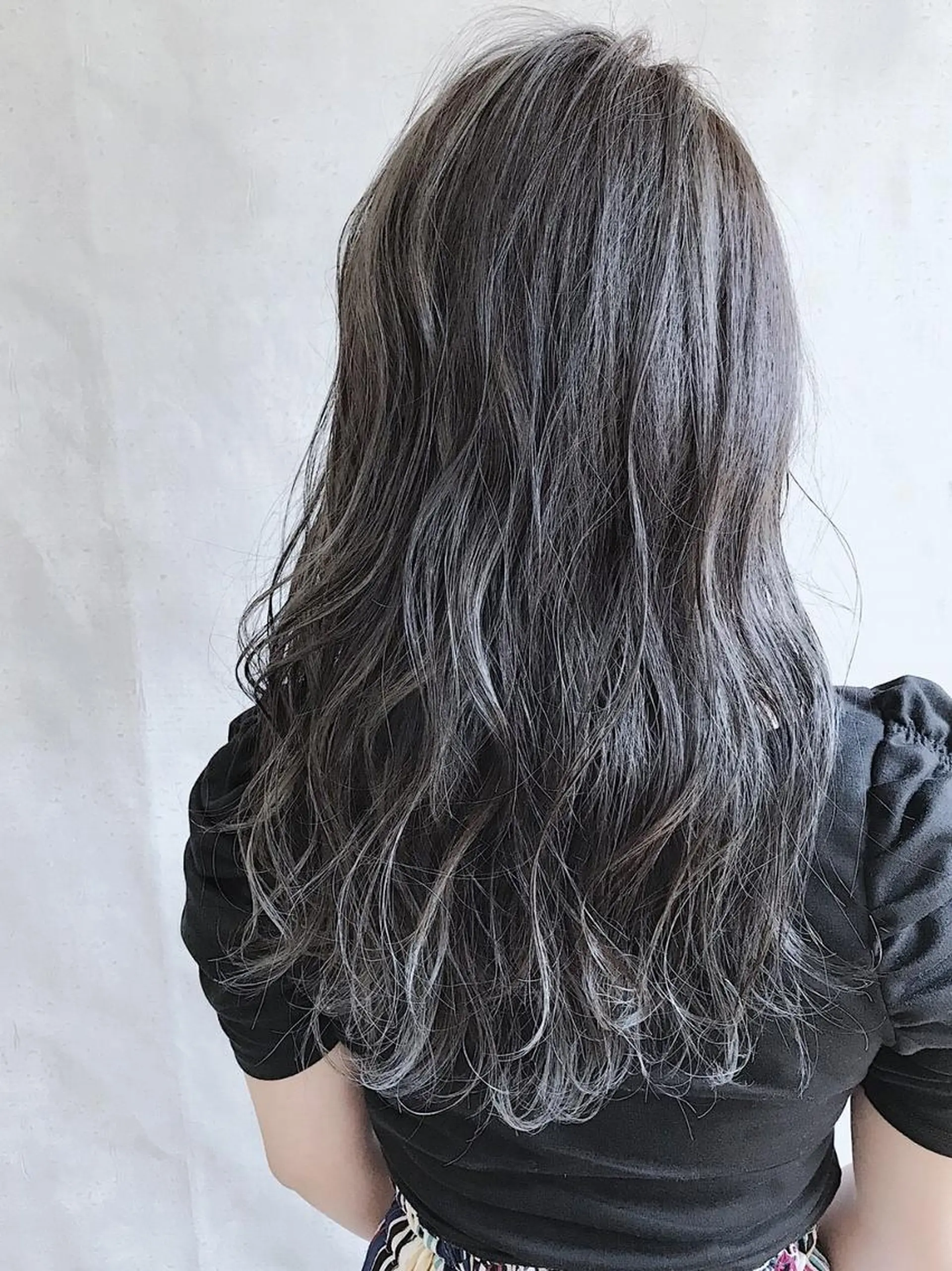 セミロング カラー アディクシーカラー ブリーチ ケアブリーチ ダブルカラー ハイライトカラー MOU namba ムウナンバのヘアスタイル