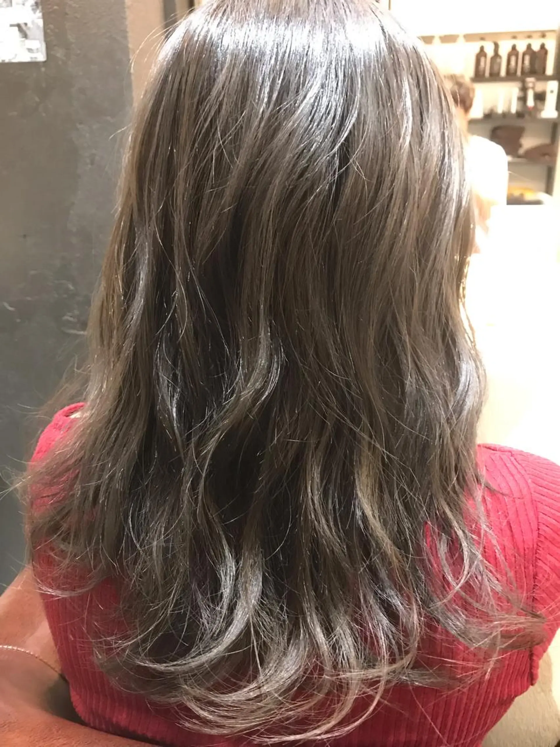 ロング カラー ヘアカラー トリートメント Avery NEWYORK所属・Avery SHINのヘアスタイル