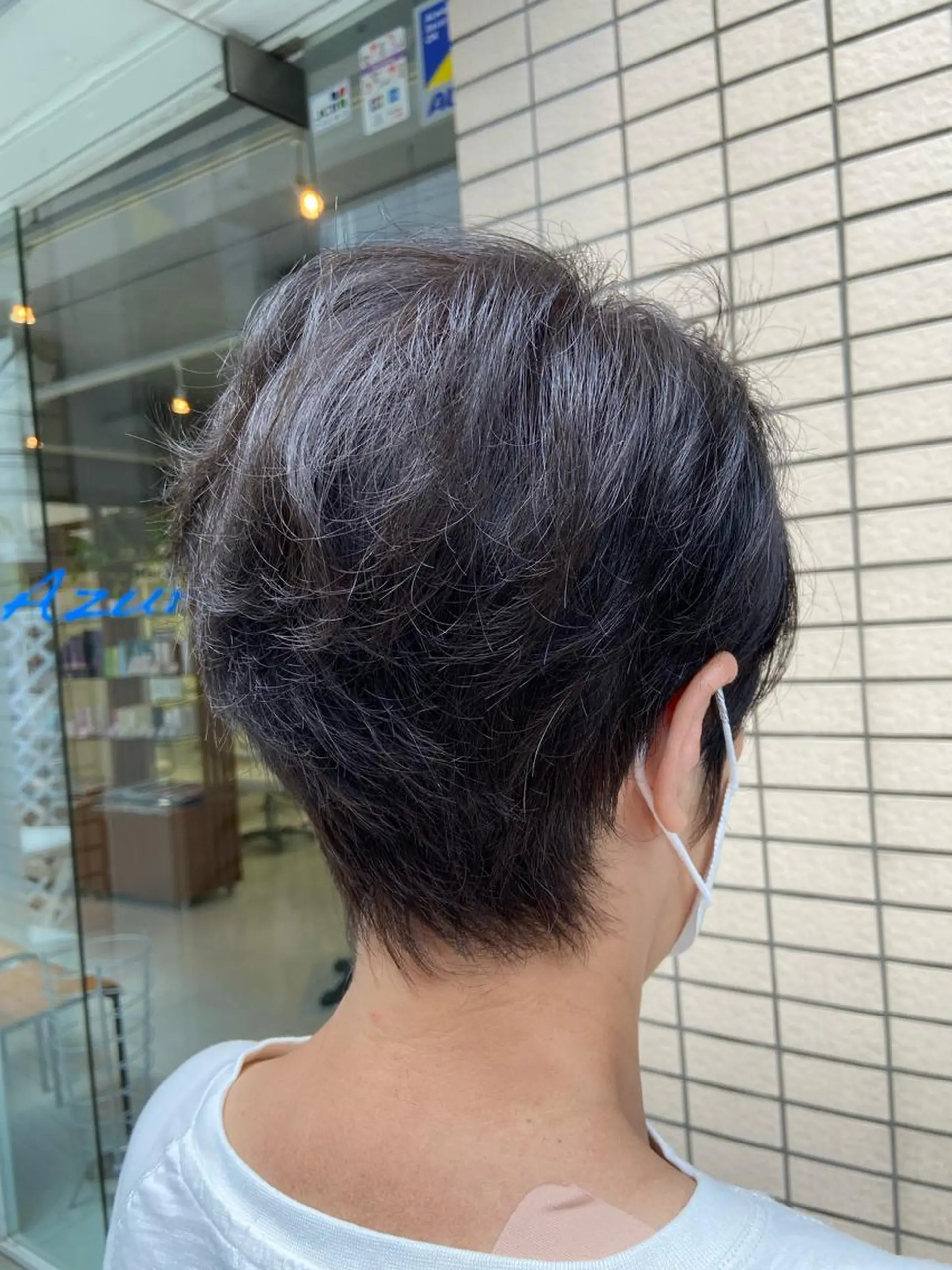 ショート カラー ブリーチ 透明感カラー ヘアカラー トリートメント 菊地 美憂のヘアスタイル