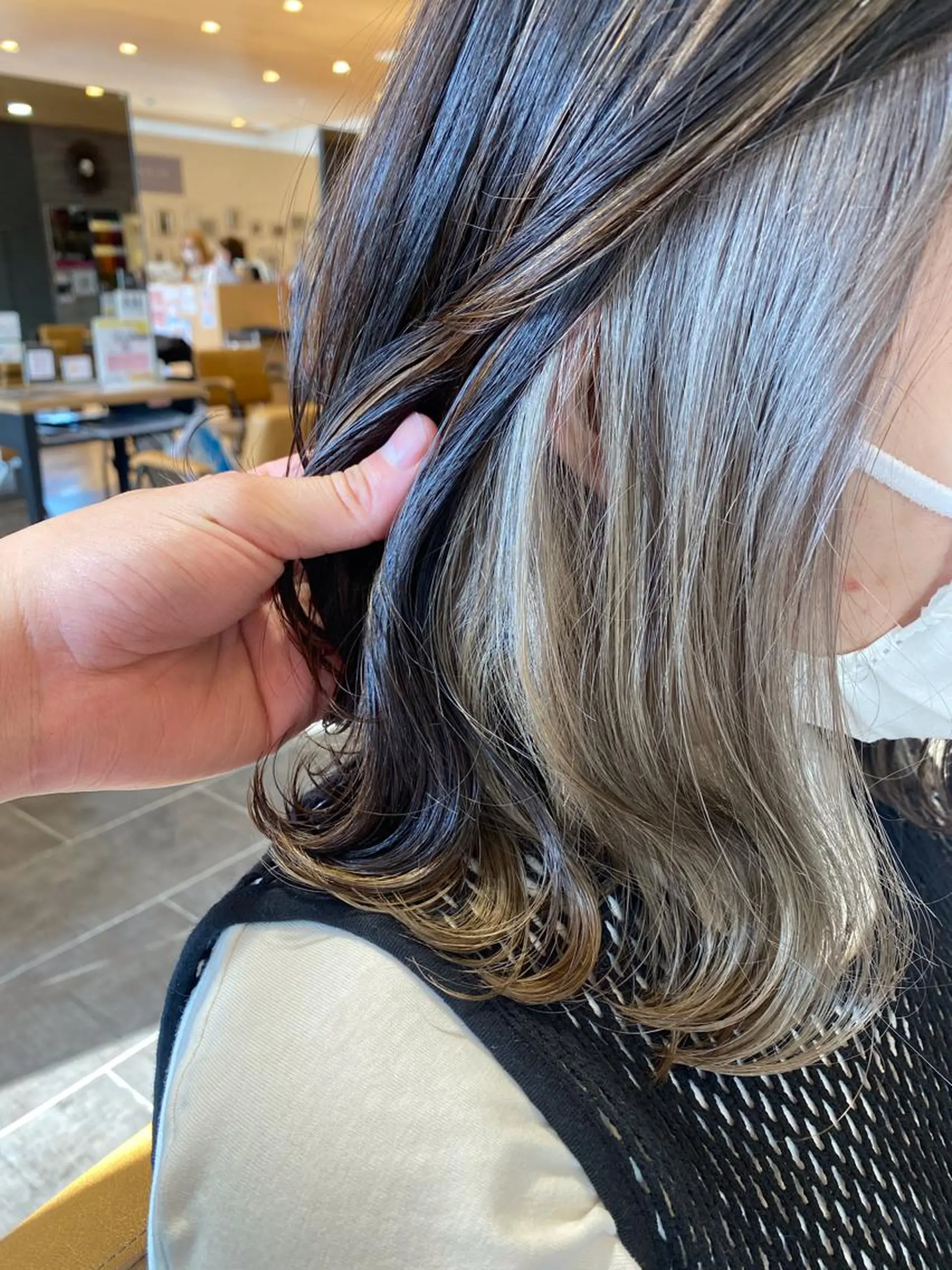 ミディアム カラー Gain池下 レディースのヘアスタイル