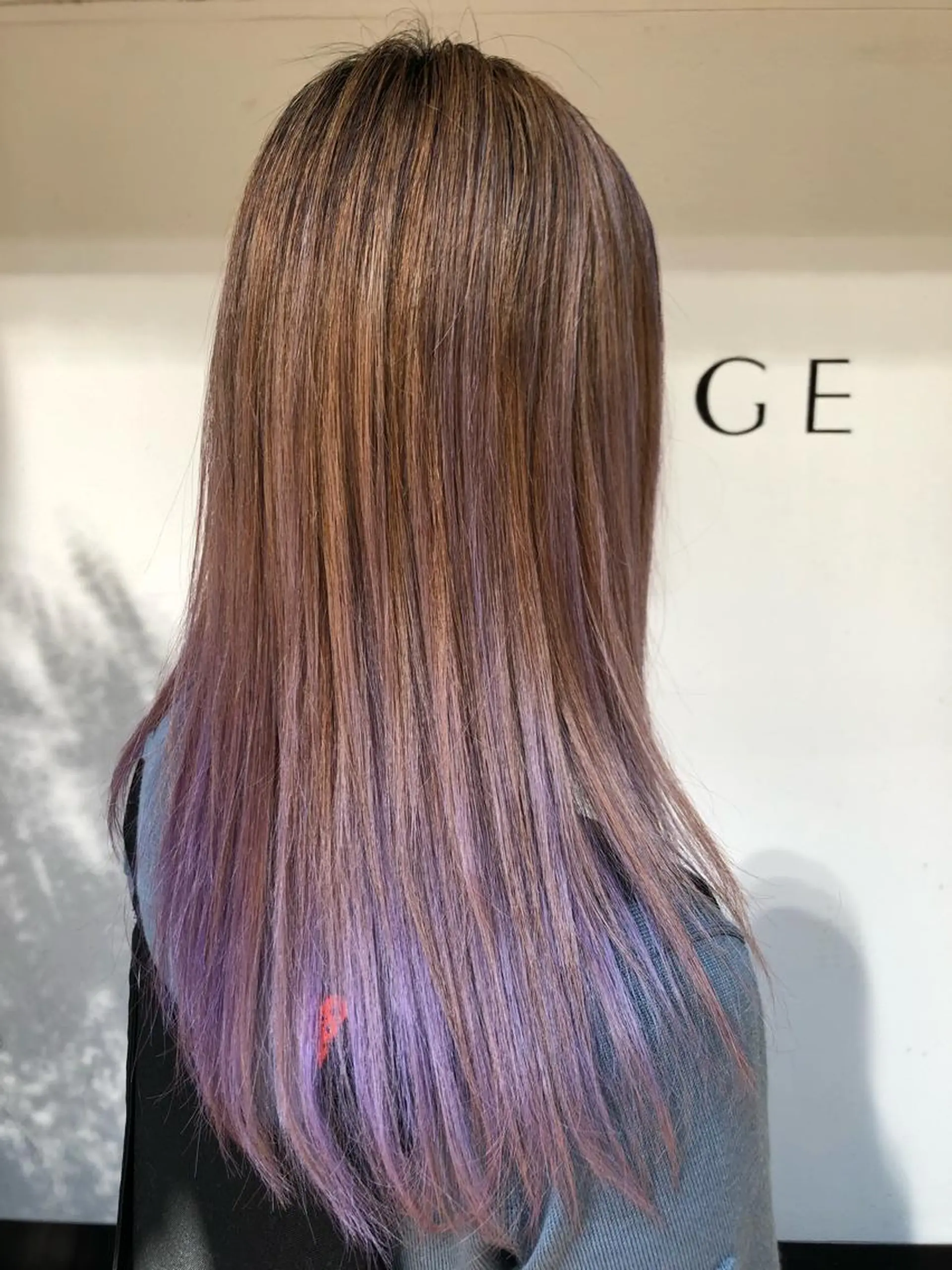 ロング カラー ハイトーンカラー トリートメント 酸熱トリートメント i MA ヘアスタジオ所属・勝野 麻美のヘアスタイル