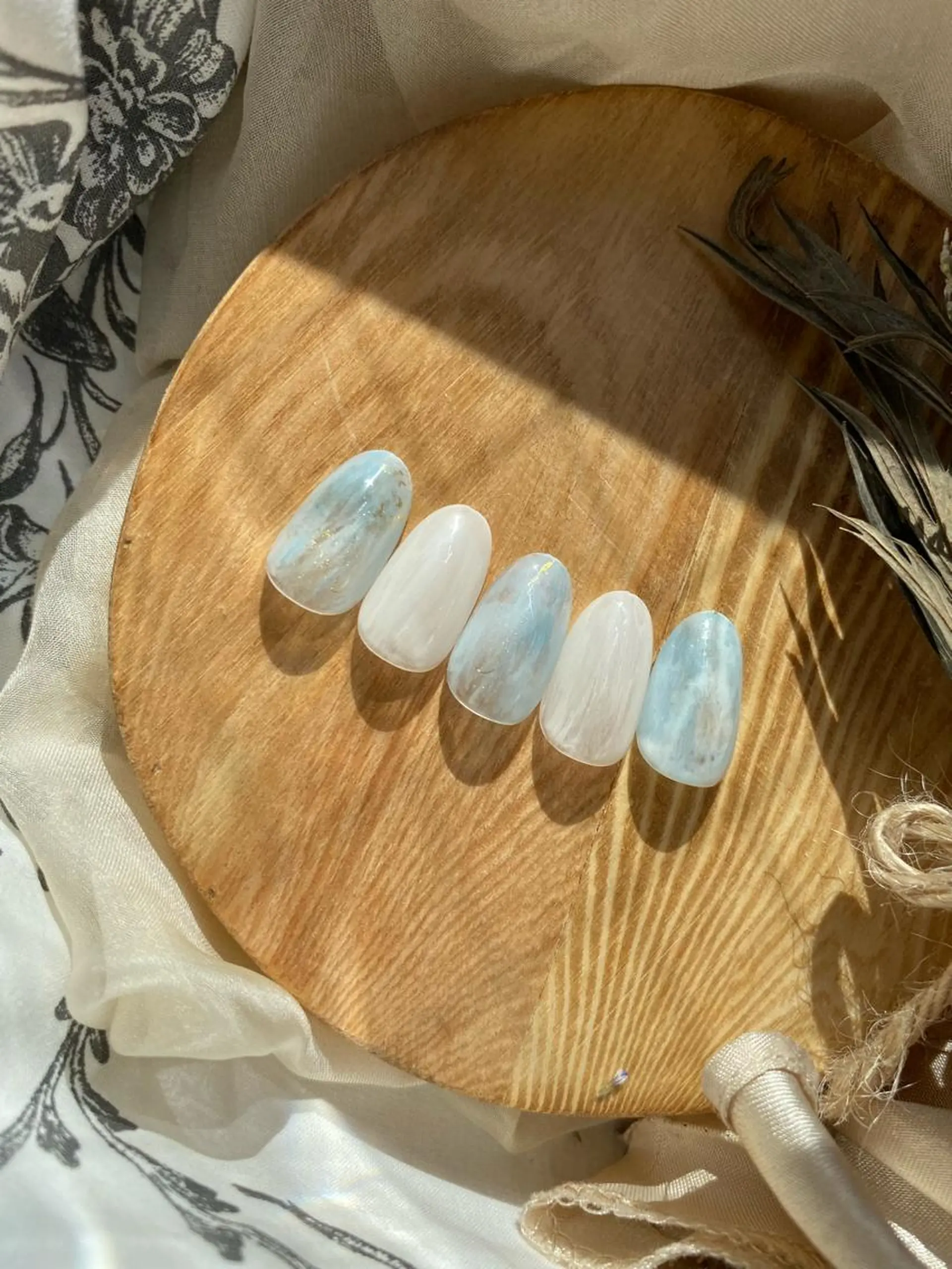 ネイル ハンドネイル 🌿Charme🌿 MAIのネイルデザイン