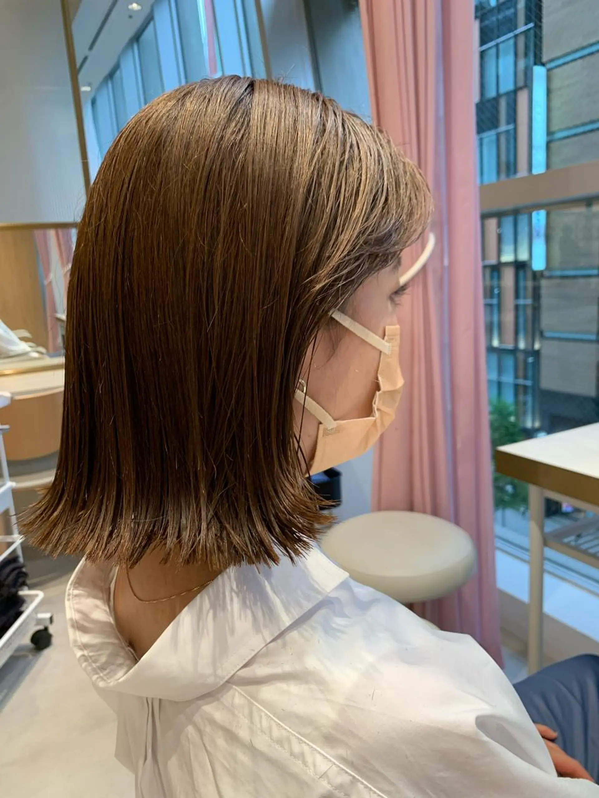 ミディアム レイヤー専門家 ダブルカラー修のヘアスタイル