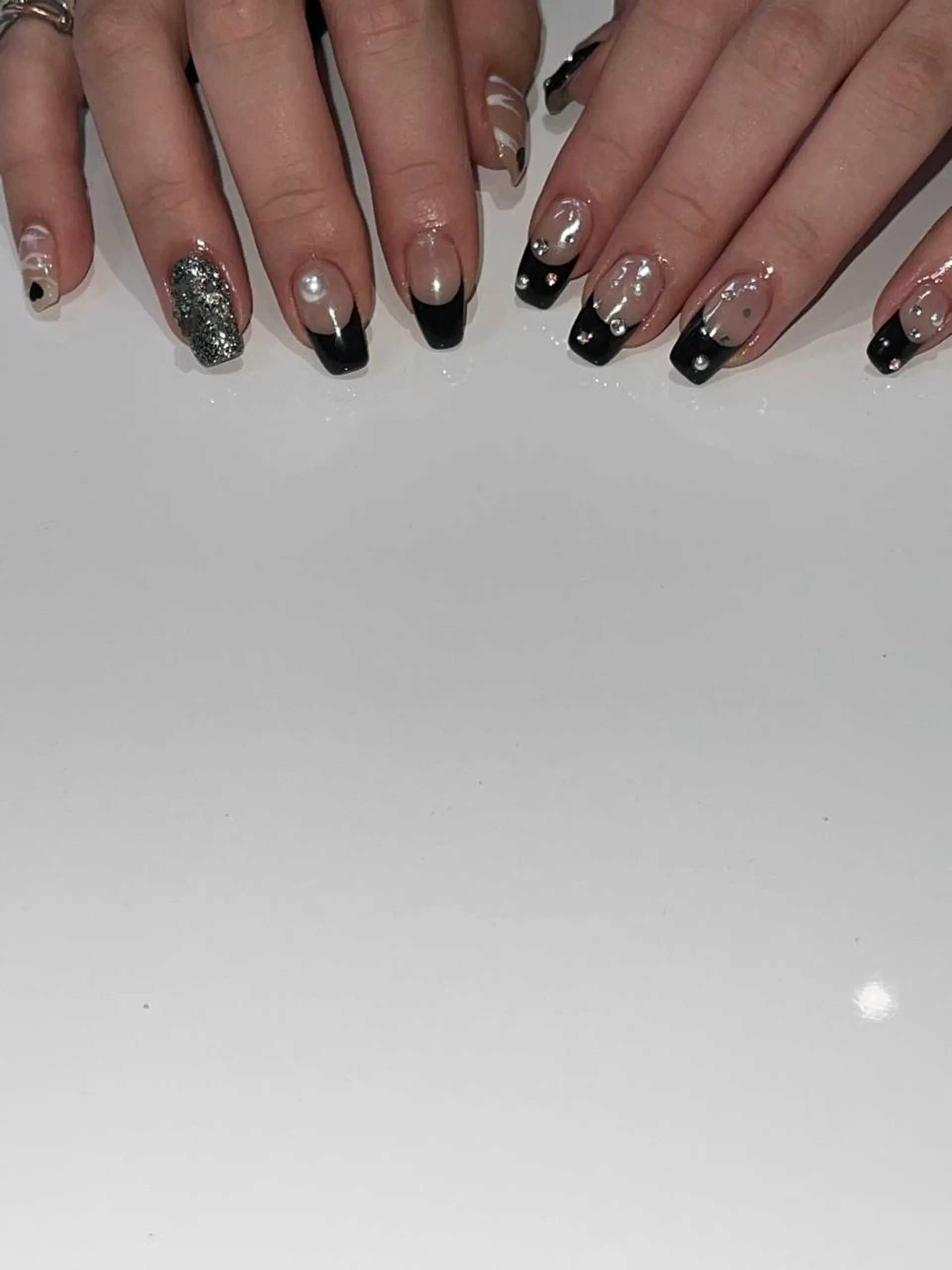 ネイル 8113 海外/y2k/韓国のネイルデザイン