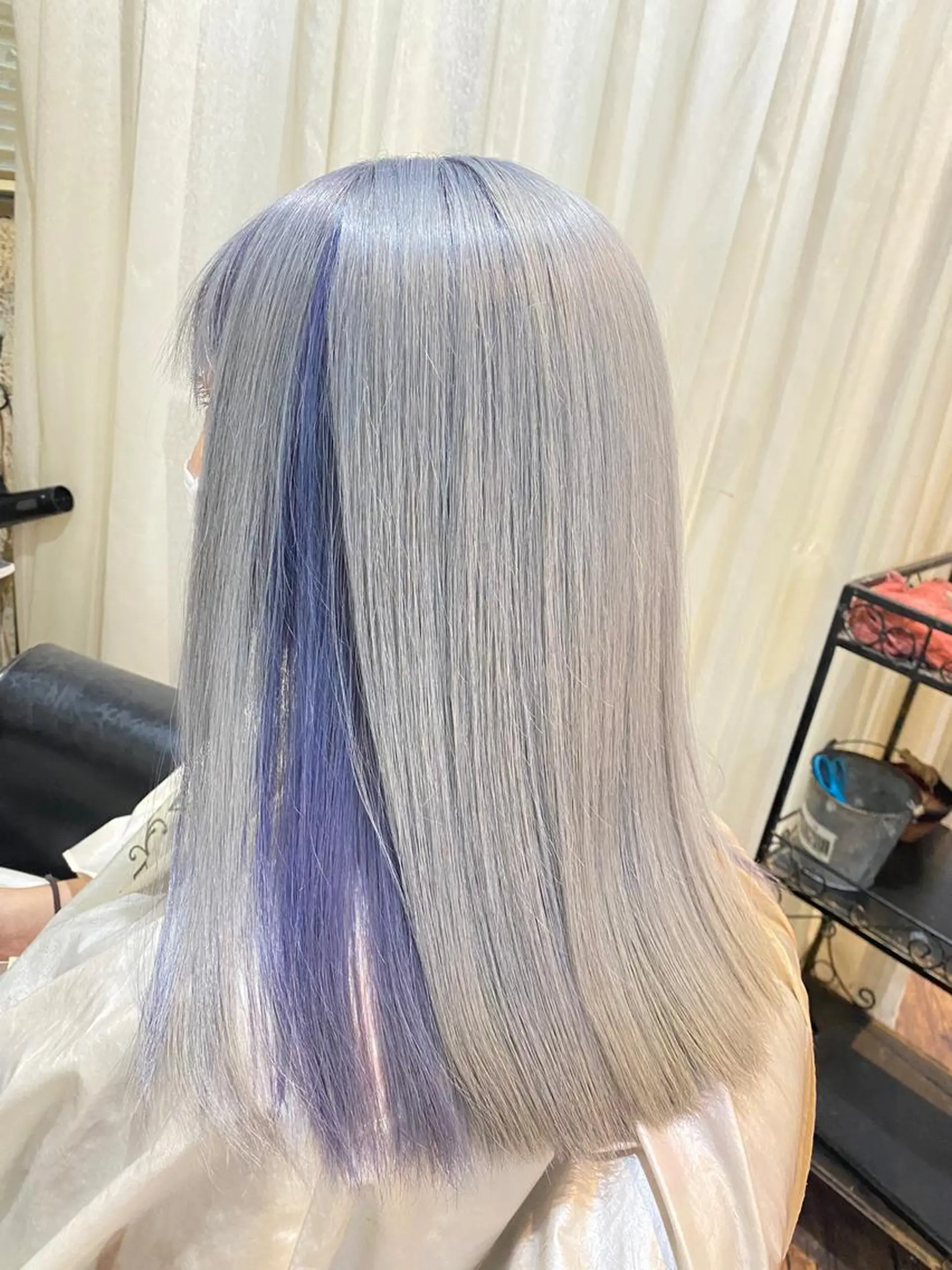 ミディアム fand AKANE のヘアスタイル