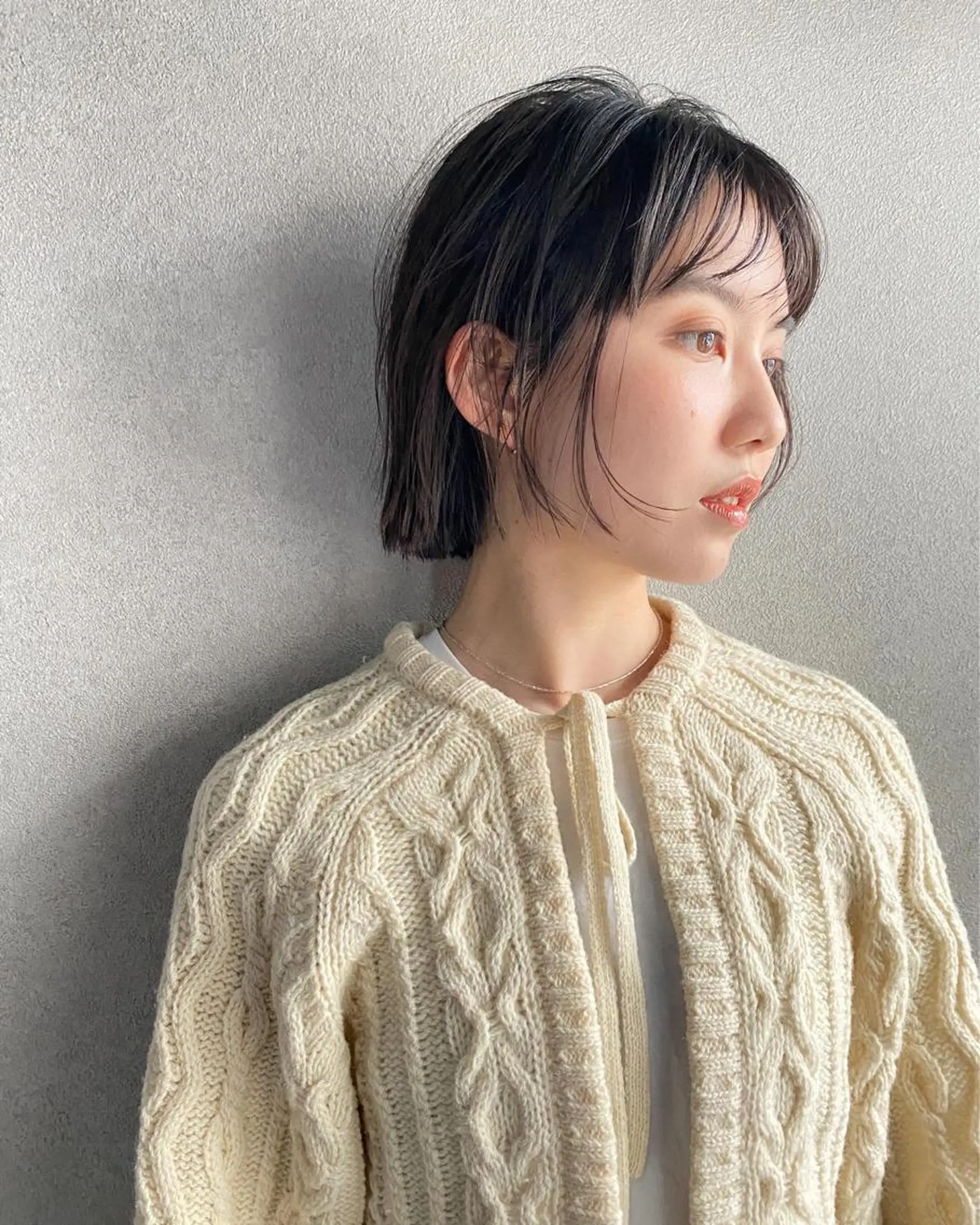 ミディアム カラー THE DAY所属・AKI HASHIMOTOのヘアスタイル