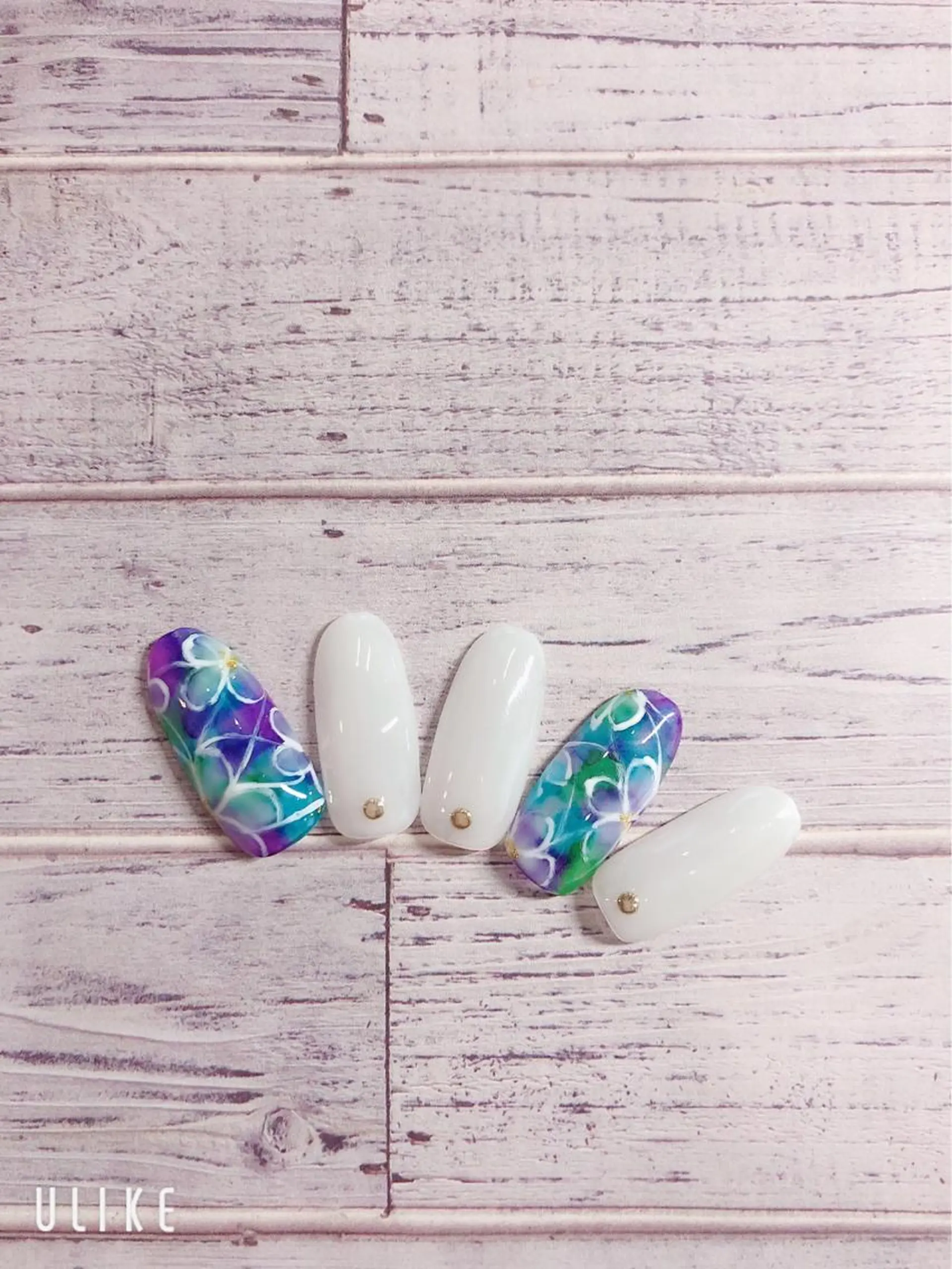 ネイル nailsalon ViViのネイルデザイン