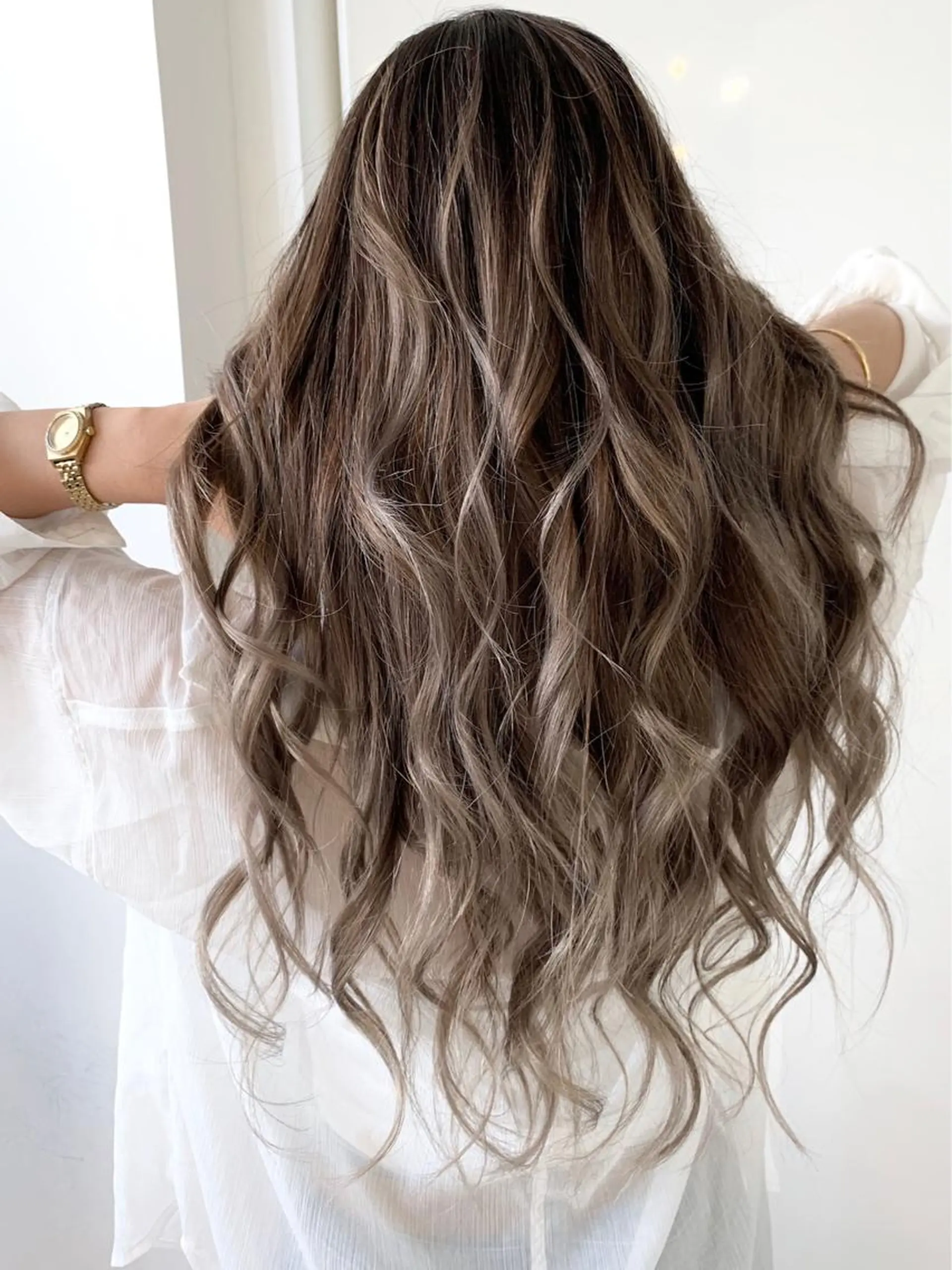 ロング カラー ヘアアレンジ 透明感カラー ハイライトカラー ハイライト 【公式】amble luxe池袋東口🩷のヘアスタイル