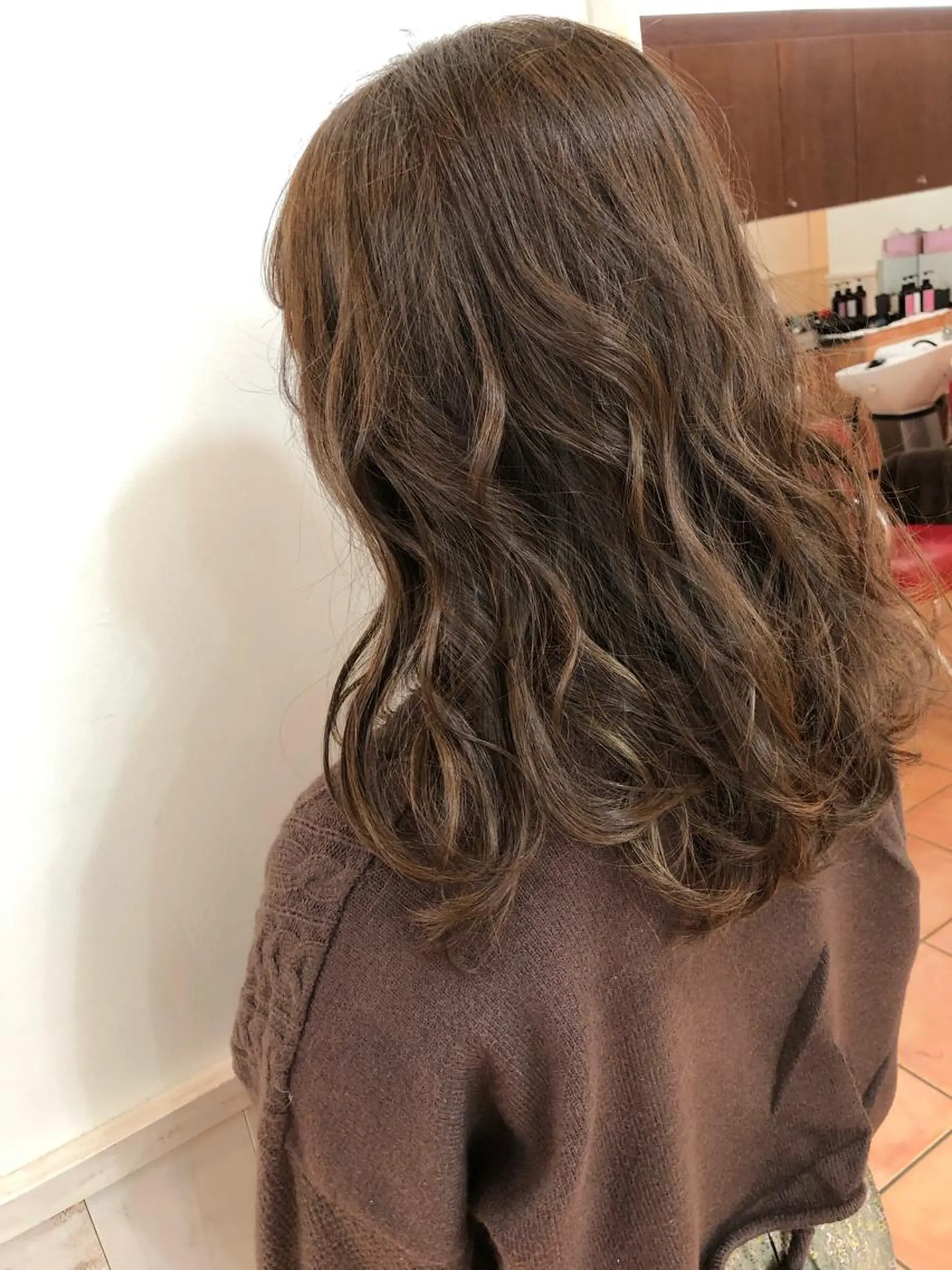カラー ヘアカラー ショート 嶋津祥希のヘアスタイル
