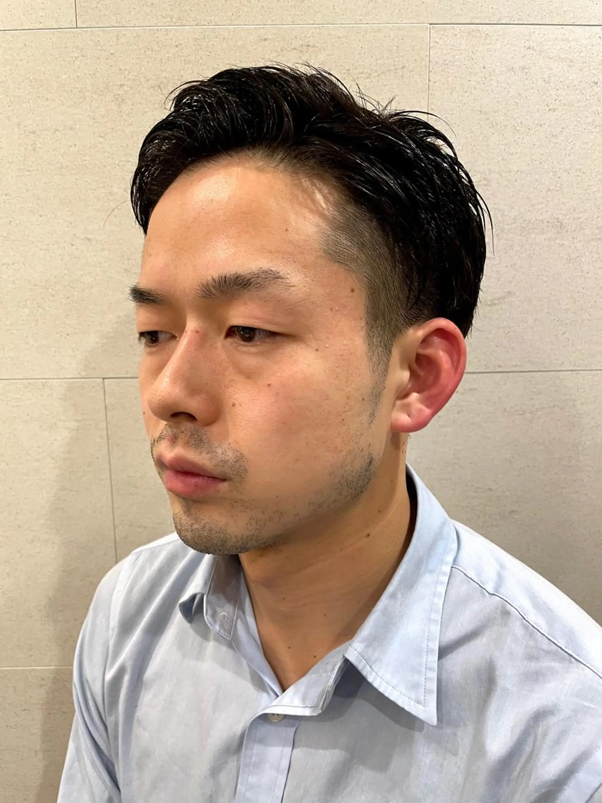 ショート メンズ ツーブロック Graceful BarBer platinum所属・無料メンズカット💈 遠山泰輝のヘアスタイル