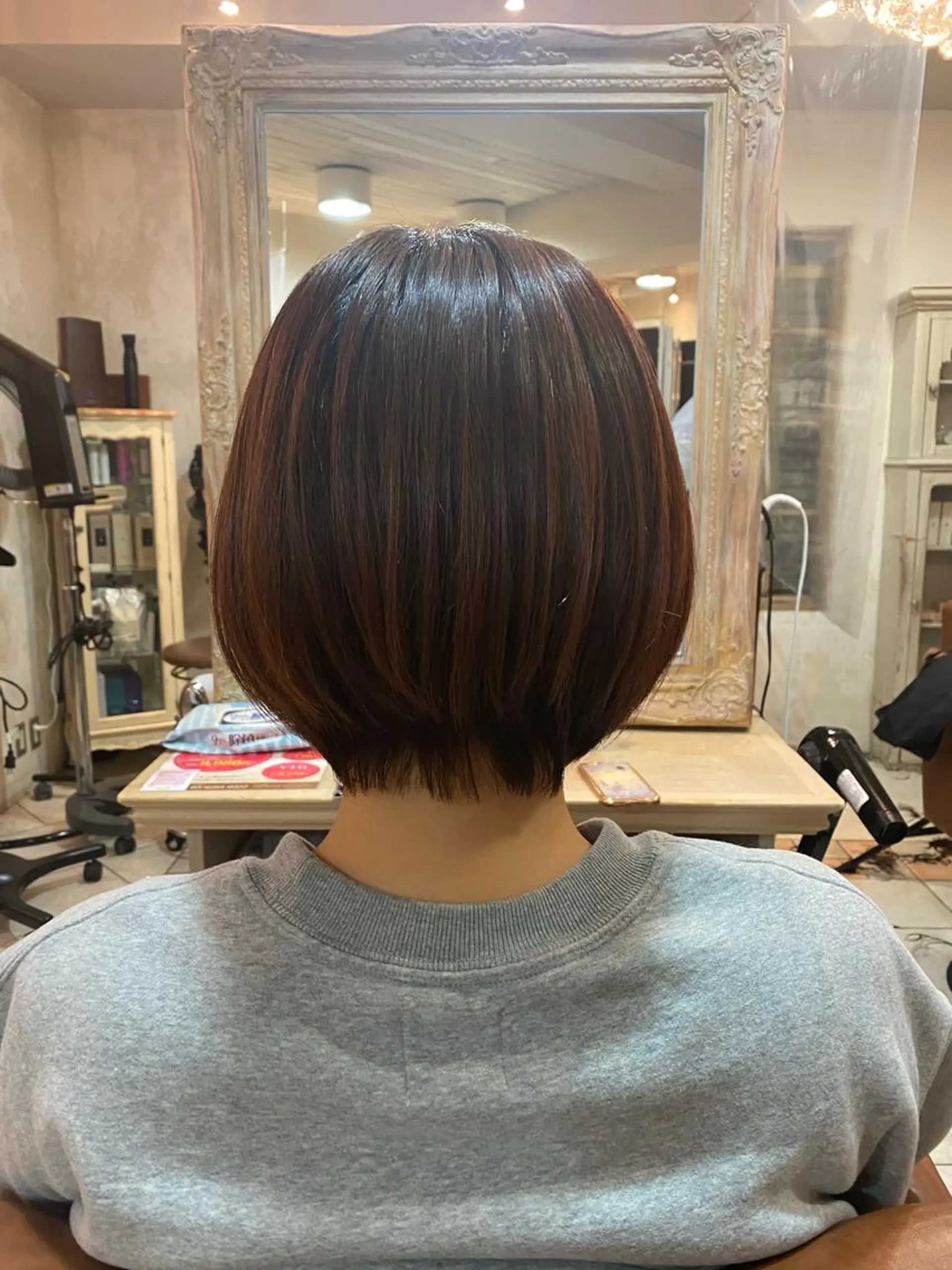 ショート ショートヘア amie by afloat(エイミーバイアフロート)所属・井上 日菜乃のヘアスタイル