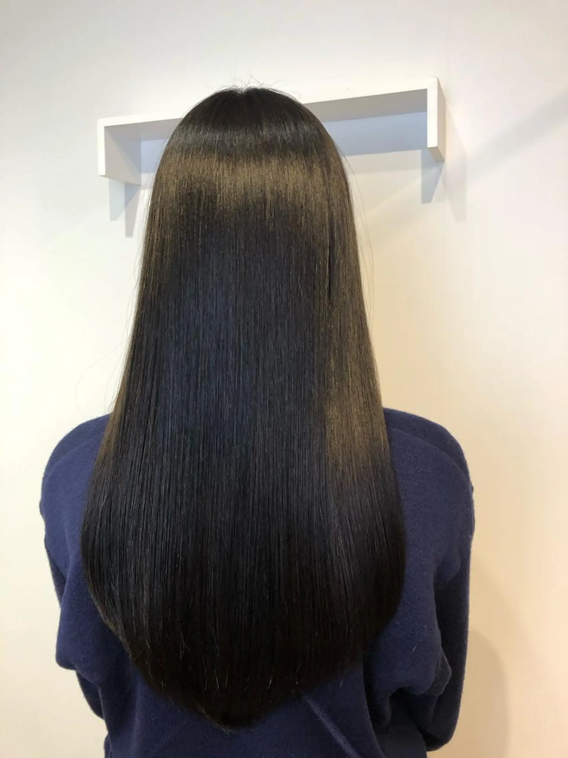 ロング カラー カット ヘアカラー トリートメント 青野 文香のヘアスタイル