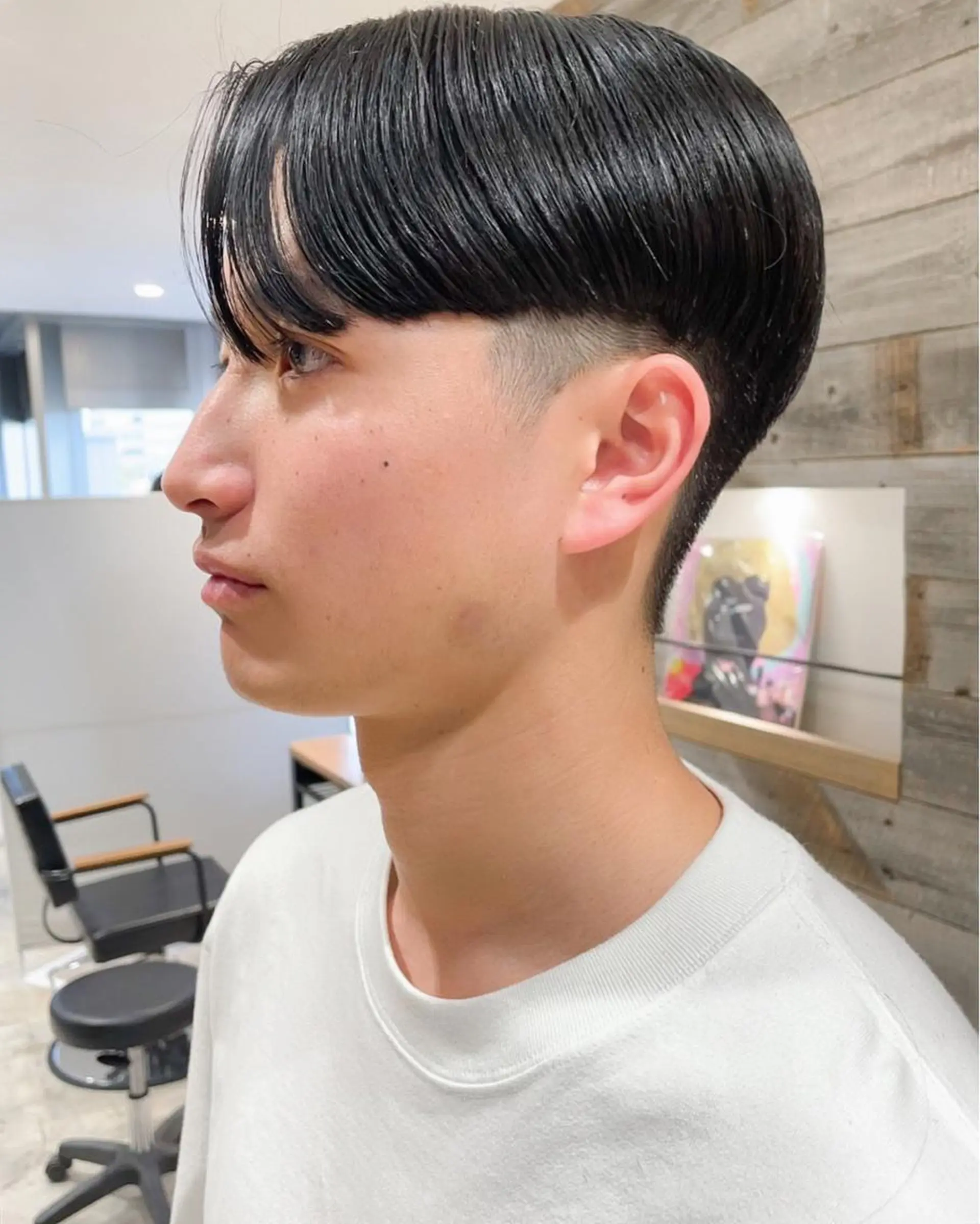ショート メンズ センターパート カット トリートメント Loom.所属・村上雅人 ナチュラルモードのヘアスタイル