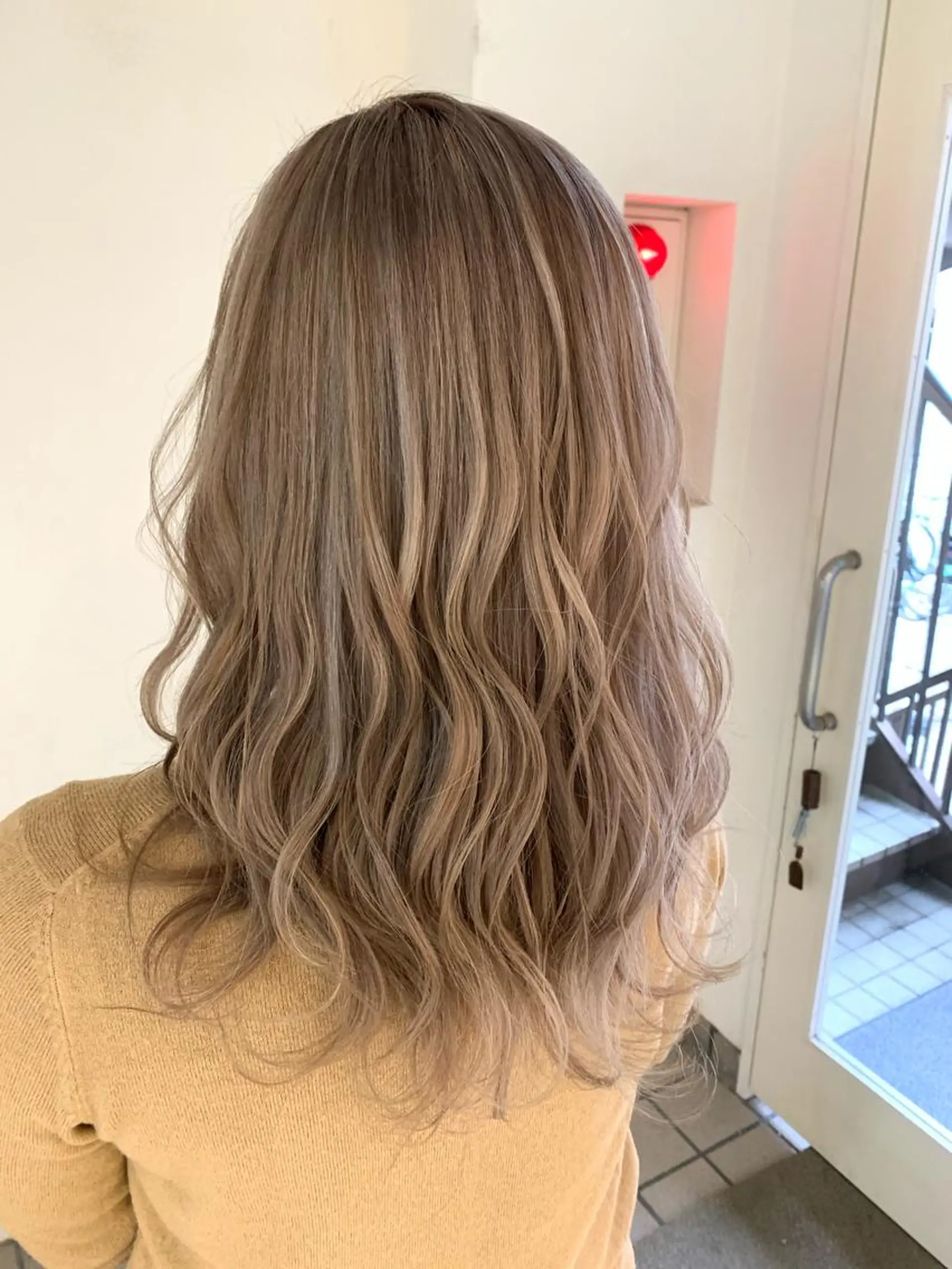 カラー 渡辺 健太のヘアスタイル