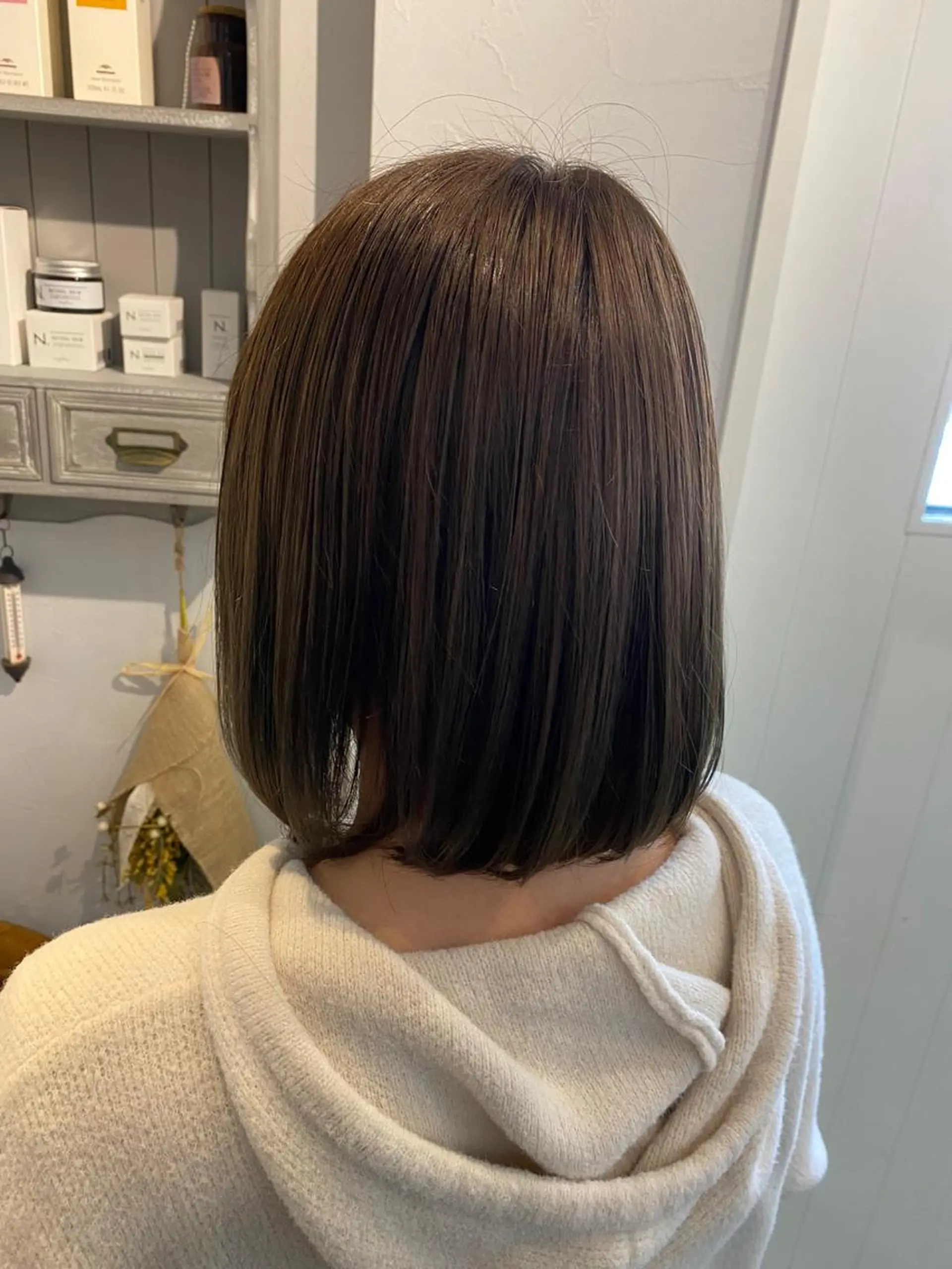 ミディアム ボブ カット 西村 美羽のヘアスタイル
