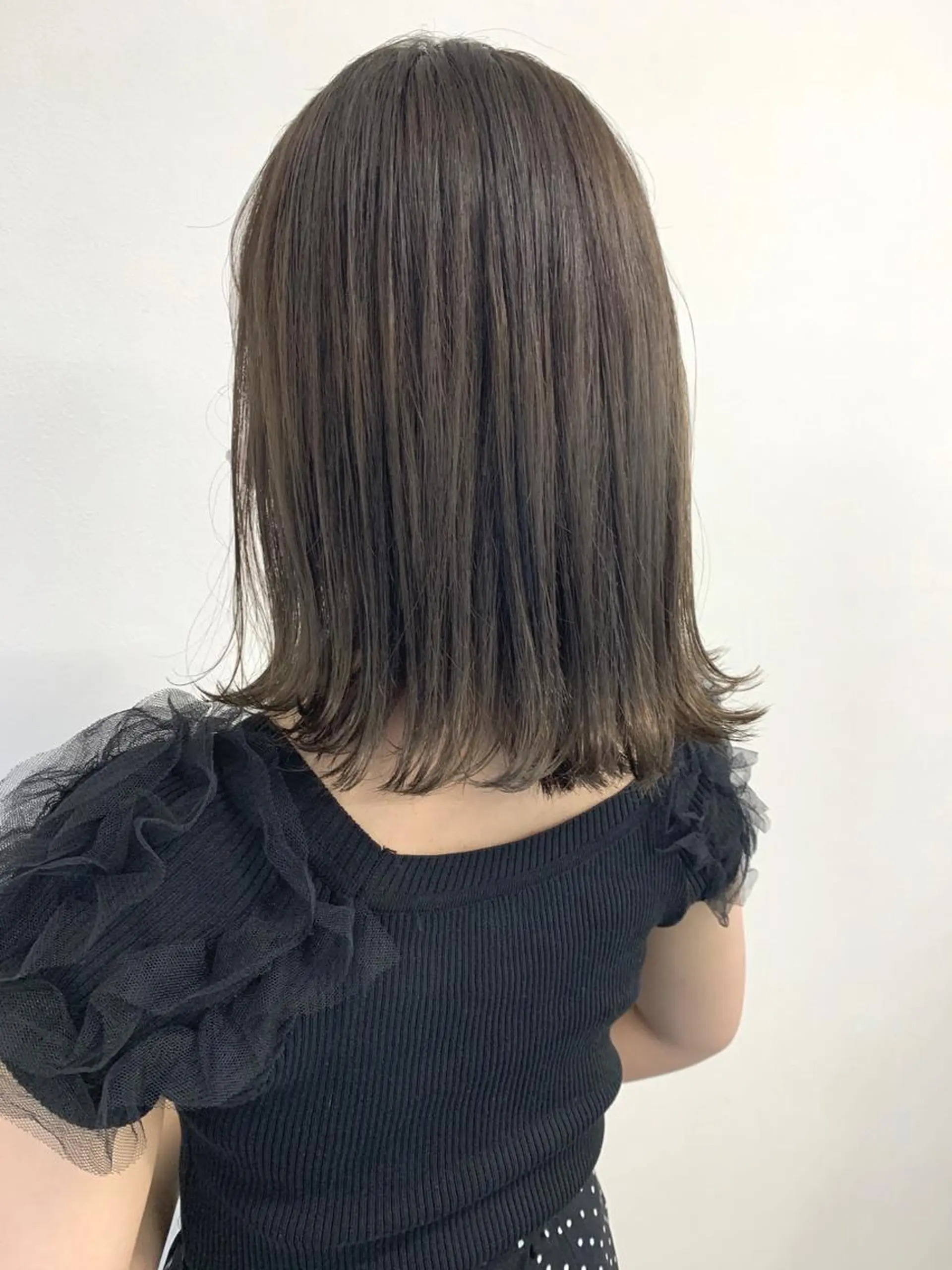 ミディアム カラー 🔵赤み消し透明感 梅田・増田のヘアスタイル