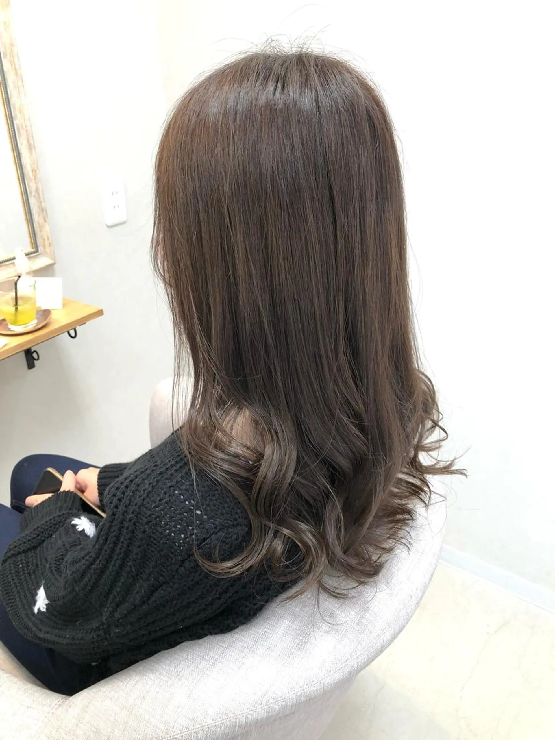 セミロング ショート/白髪ぼかし 君和田若菜のヘアスタイル