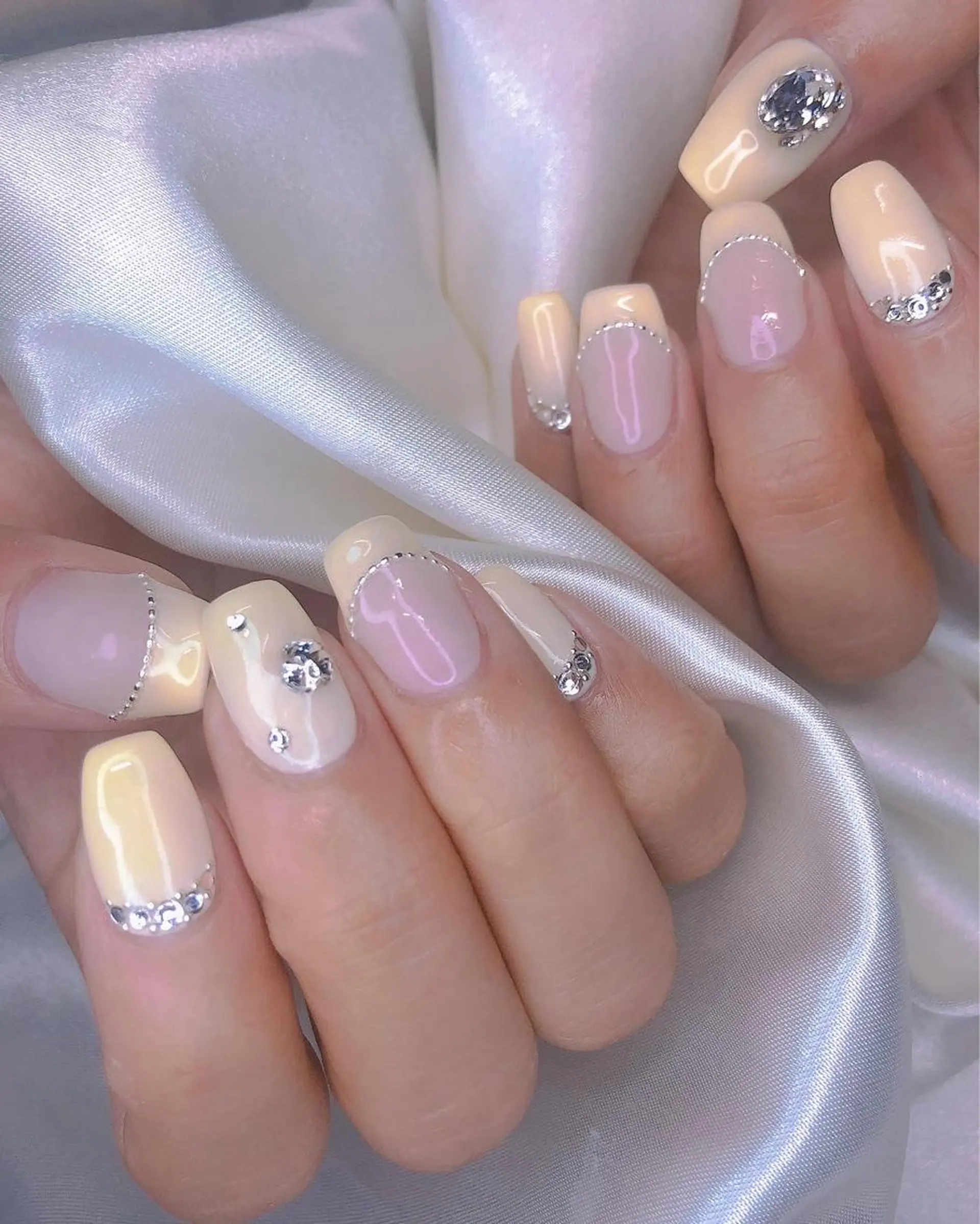 ネイル 持ち込み ハンドネイル フットネイル mi chiのネイルデザイン