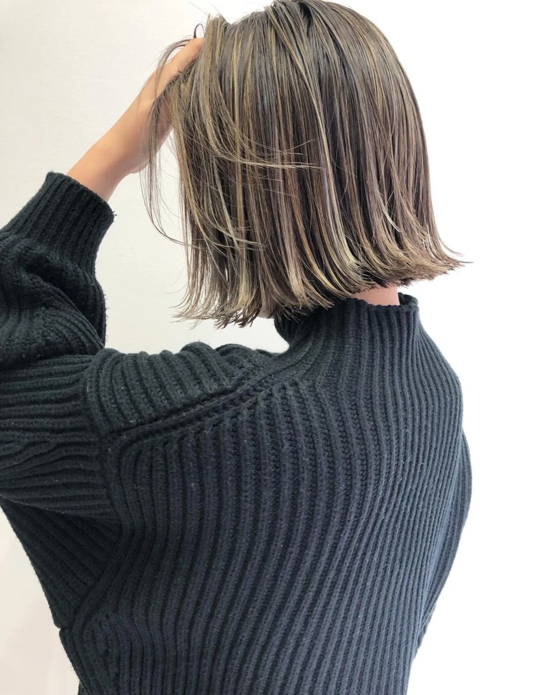 ショート カラー グレージュ ハイライトカラー ハイライト Tao所属・藤川 大智のヘアスタイル