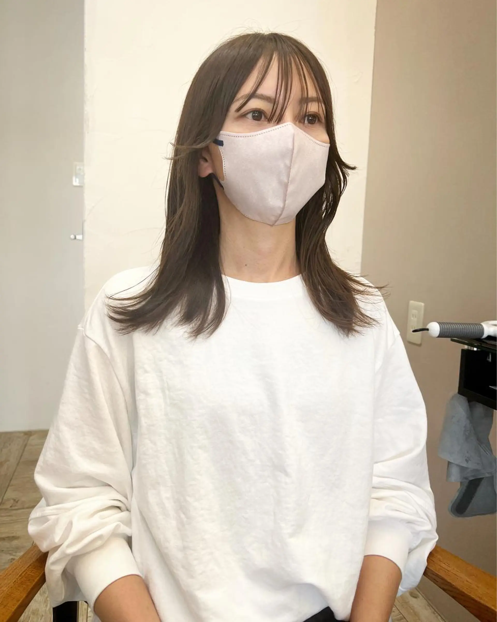 セミロング カラー 韓国風ヘア テトネ タカシのヘアスタイル