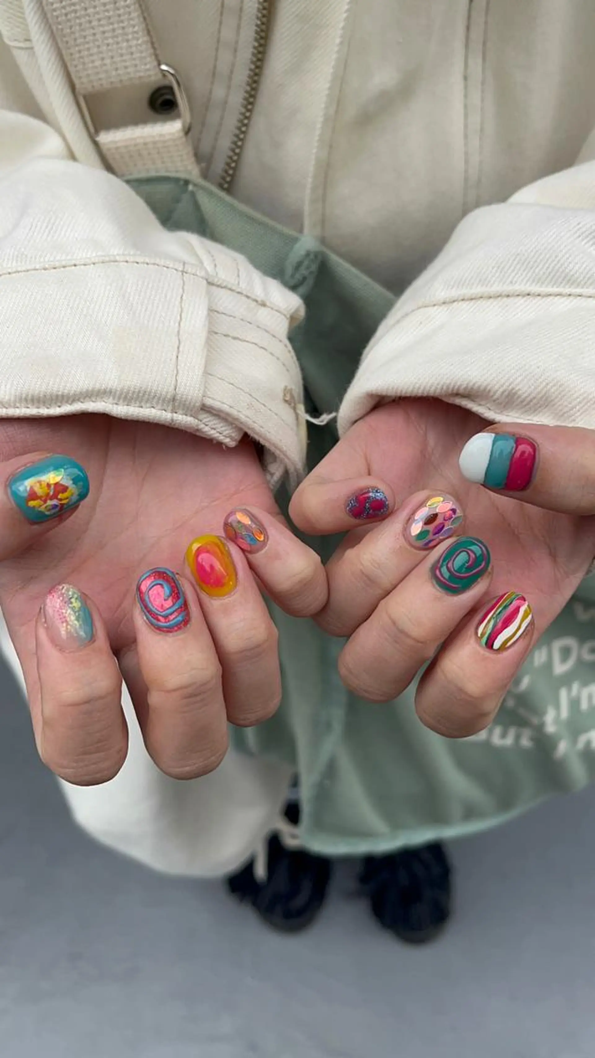 ネイル IROHA Nail 矢掛萌子のネイルデザイン