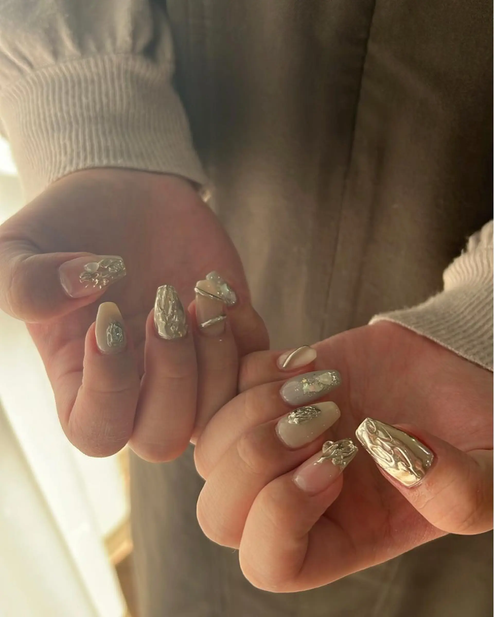 ネイル ハンドネイル フットネイル ハンドケア Nes.Nail所属・Miyagi Asamiのネイルデザイン