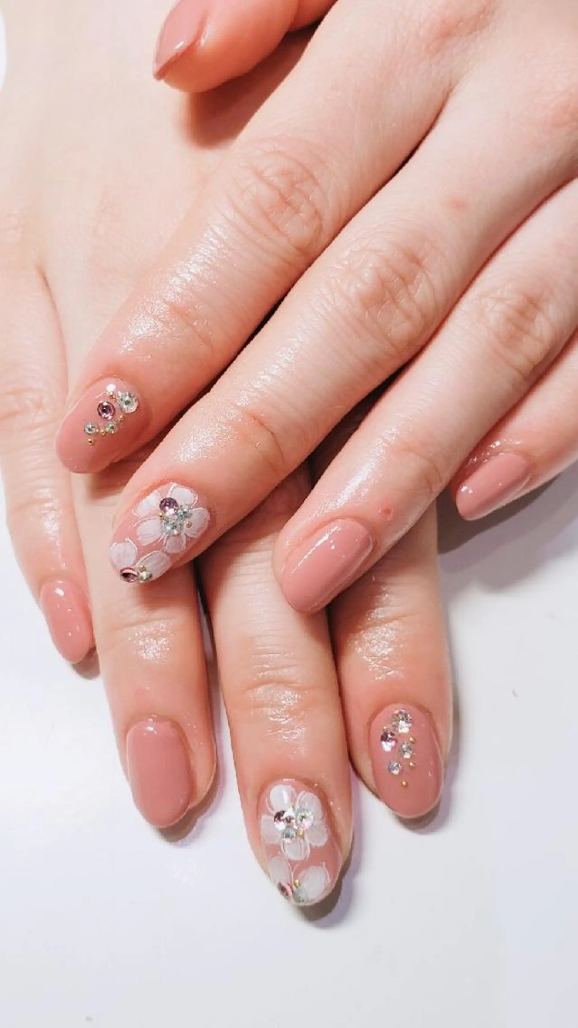 ネイル ビジュード ネイルのネイルデザイン