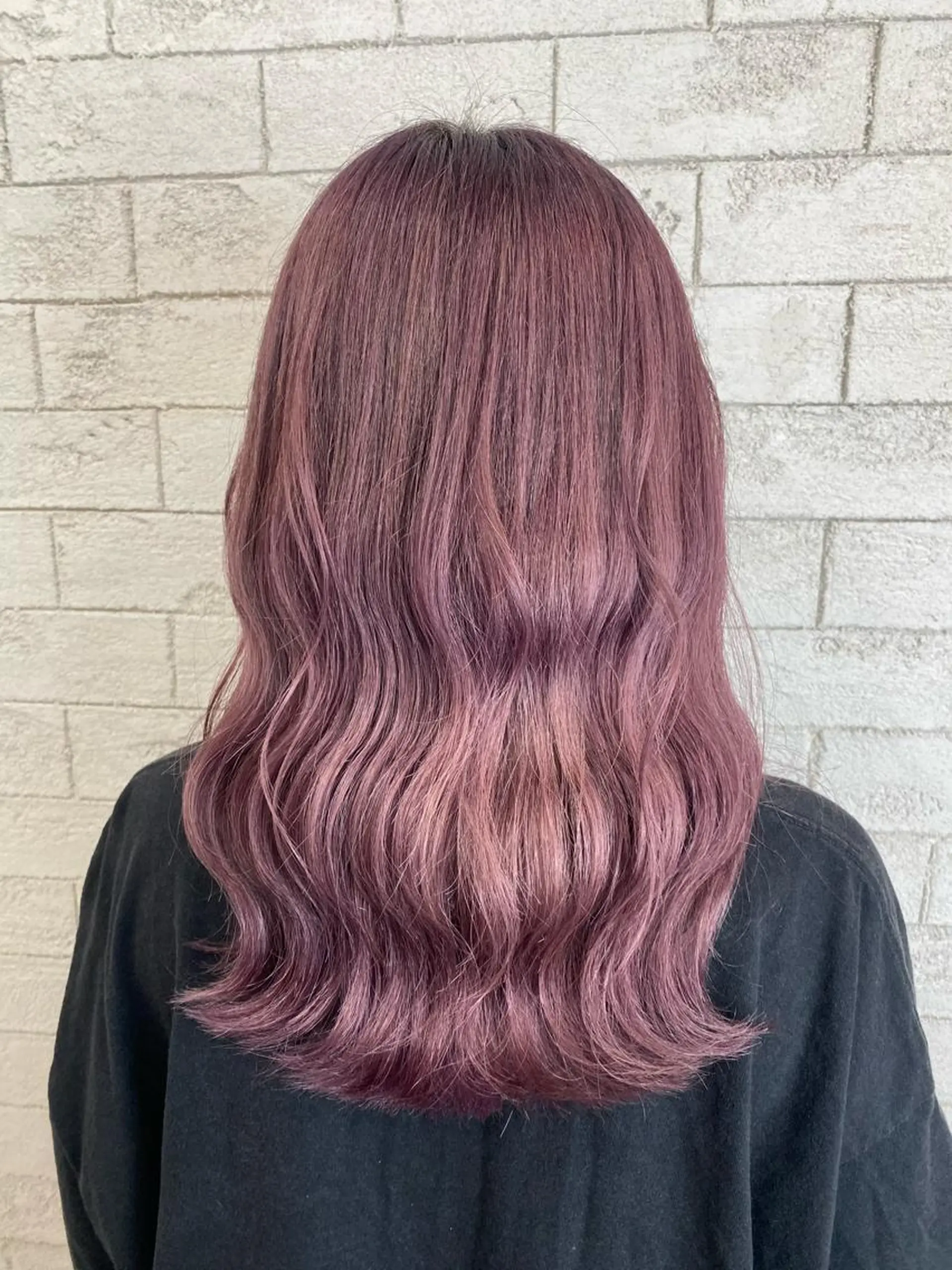 セミロング ヘアカラー ダブルカラー🌈 miinaのヘアスタイル