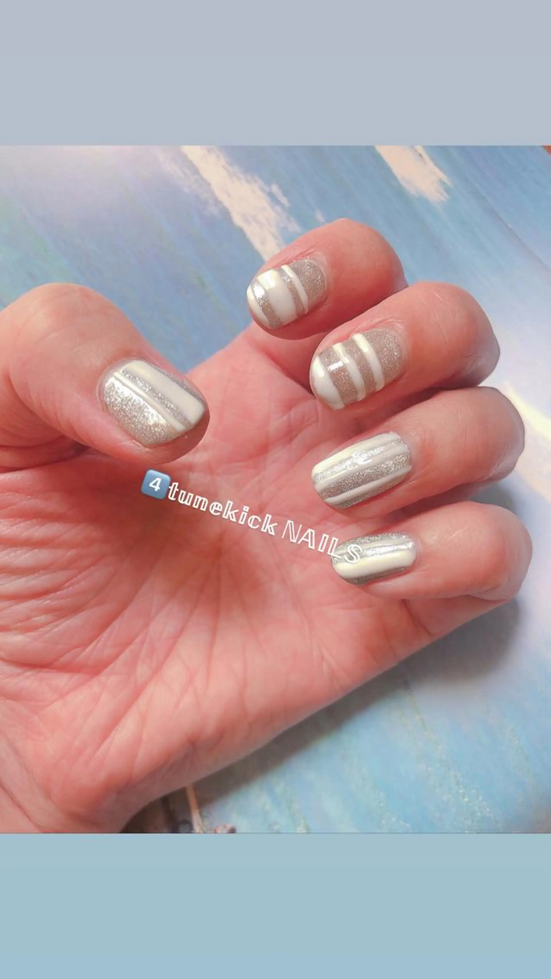 ネイル ボーダー フレンチネイル 4tunekick NAILS(フォーチュンキックネイルズ)所属・光森 淳子のネイルデザイン
