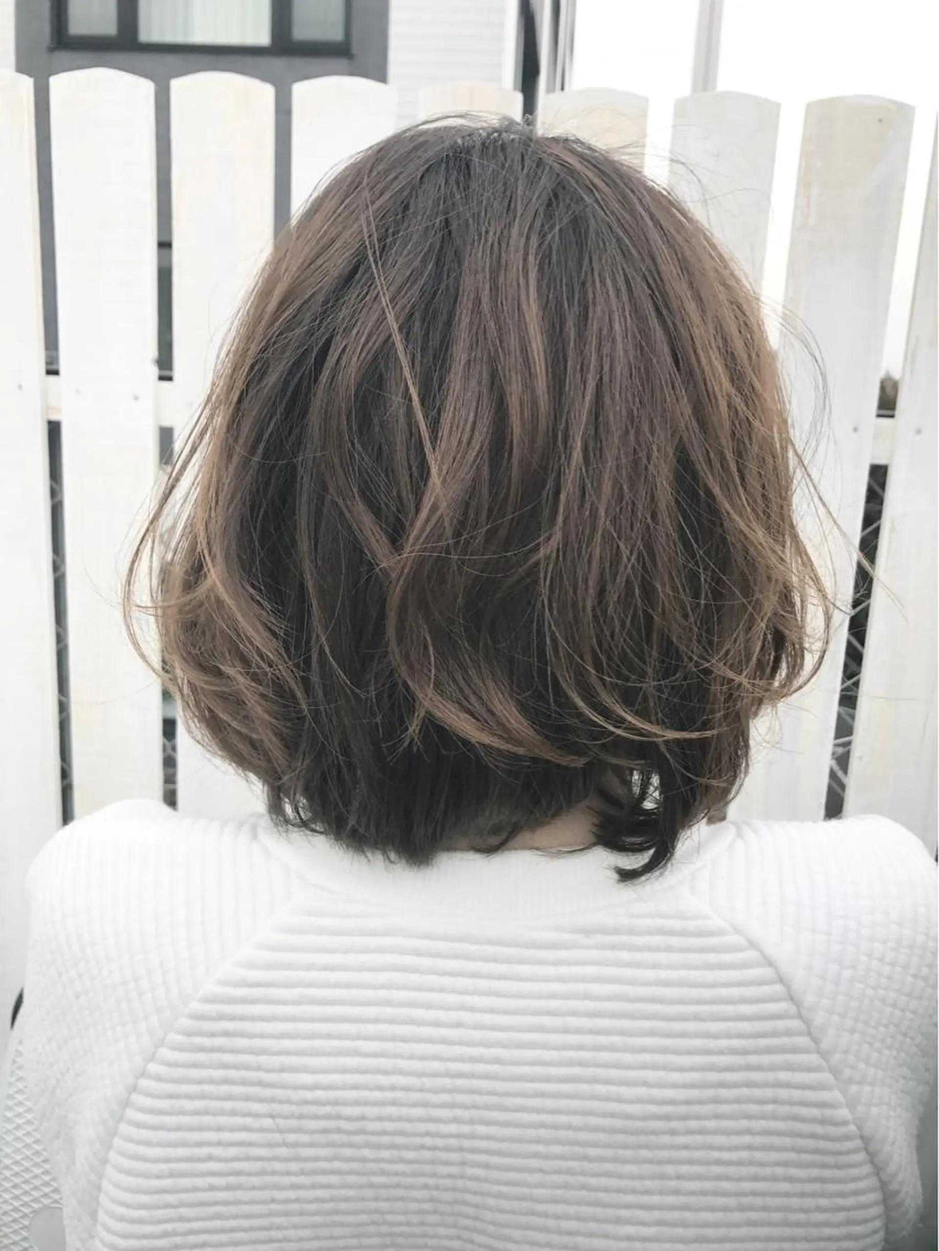 ショート ミディアム セミロング ロング カラー ヘアアレンジ グレージュ FOLK所属・白髪ぼかしハイライト バレイヤージュヤマトのヘアスタイル