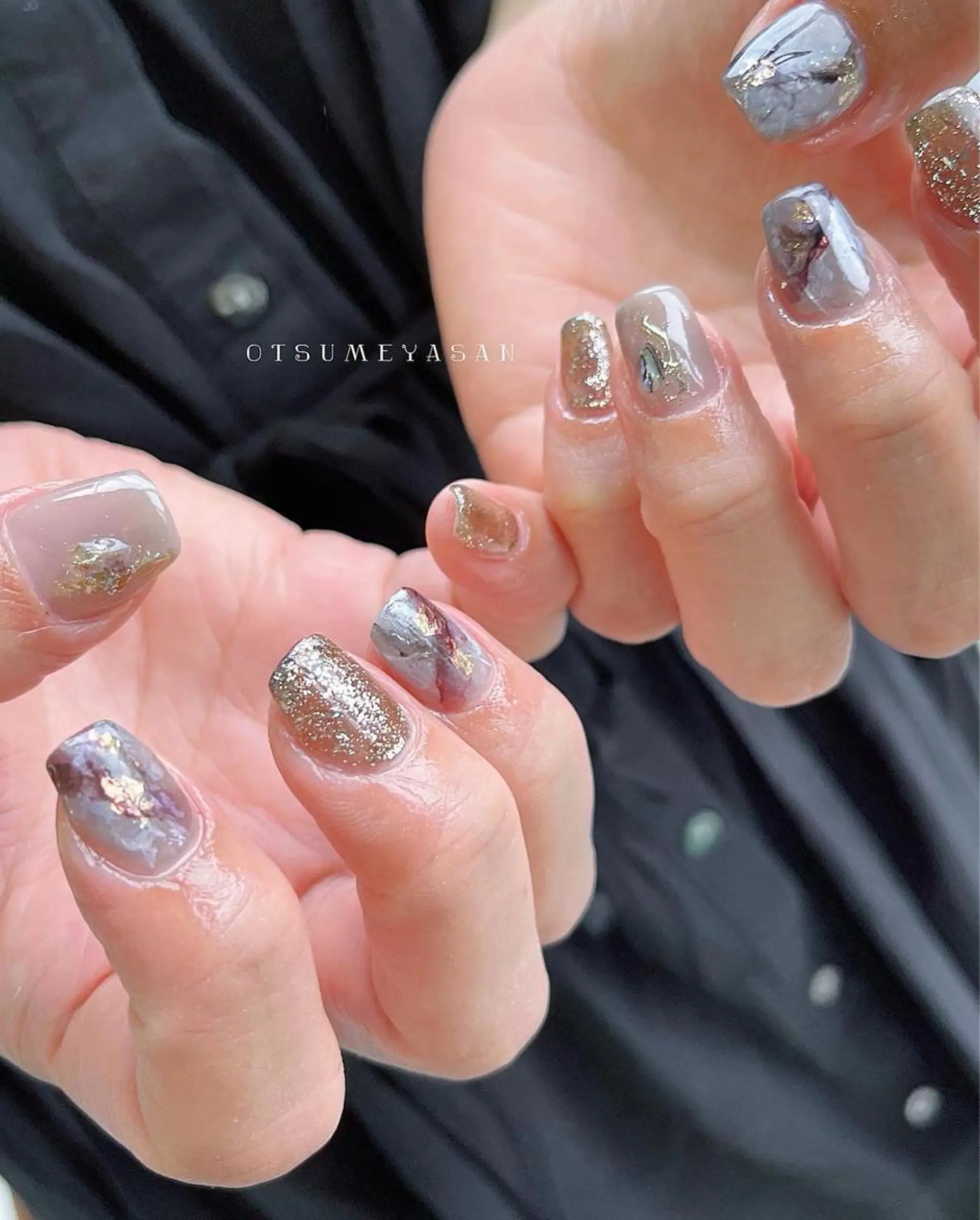ネイル ブルー ゴールド 韓国ネイル ラメ(グリッター) 大理石ネイル(マーブル) otsumeyasan所属・わたなべ ちかのネイルデザイン