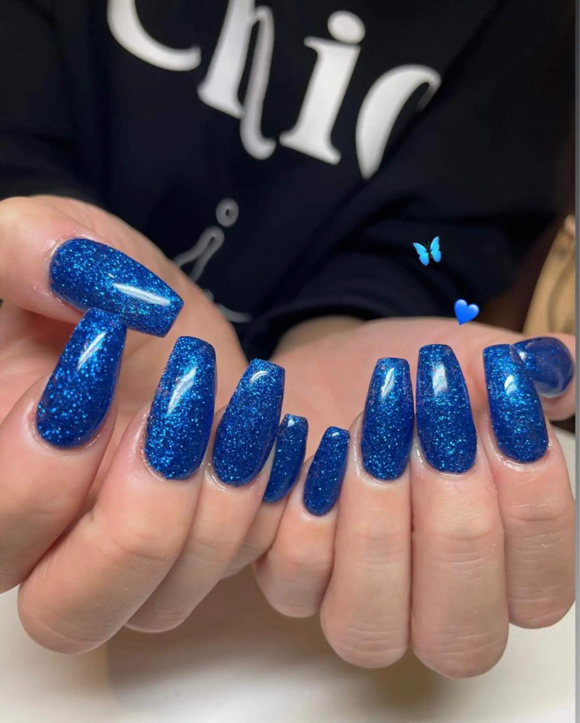 ネイル キラキラネイル ハンドネイル moca心斎橋所属・˚✧⁺⭐︎༚moca miyuu⁎⁺˳✧༚のネイルデザイン