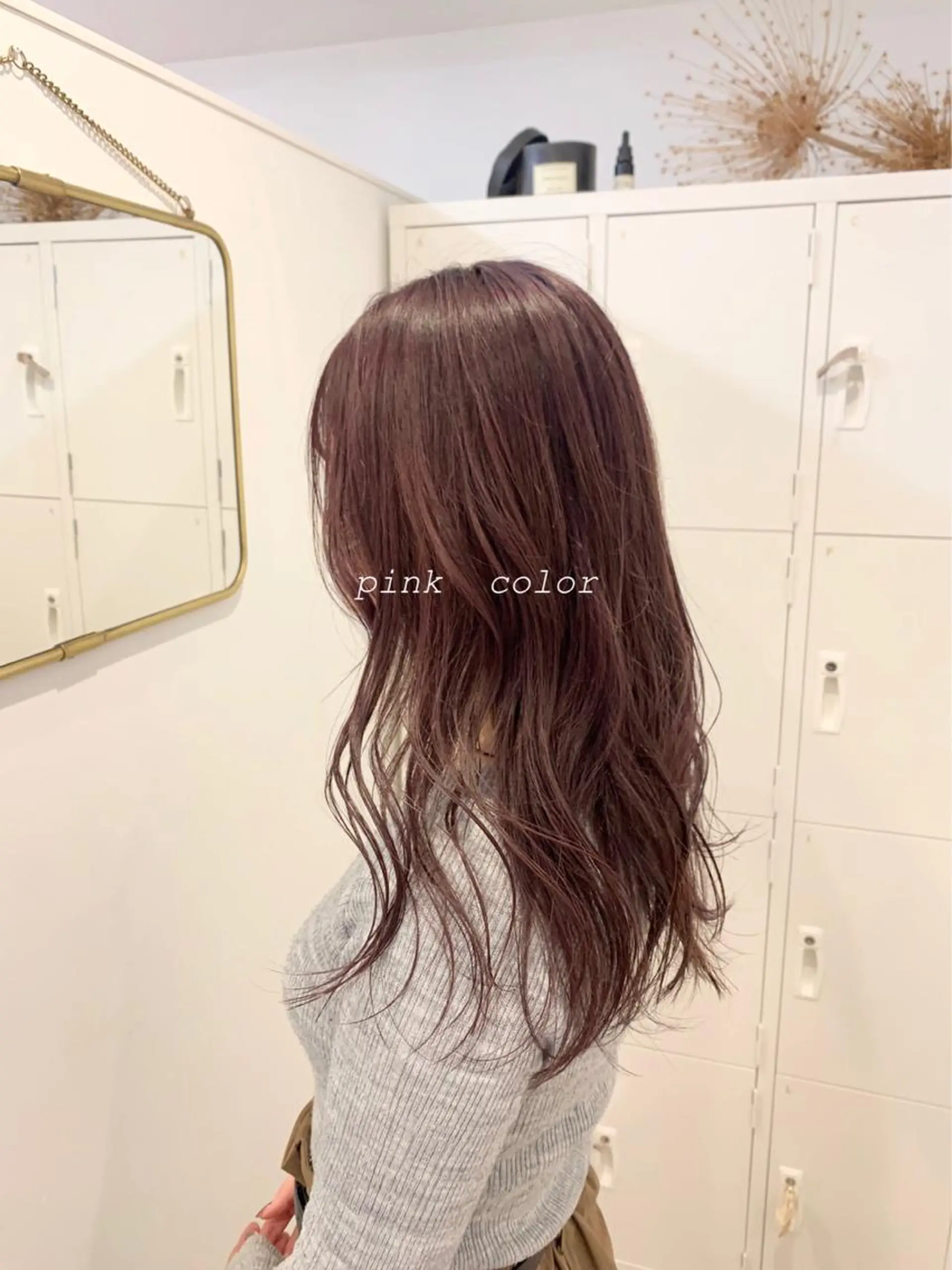 ロング カラー ロング 佐藤 永夏のヘアスタイル