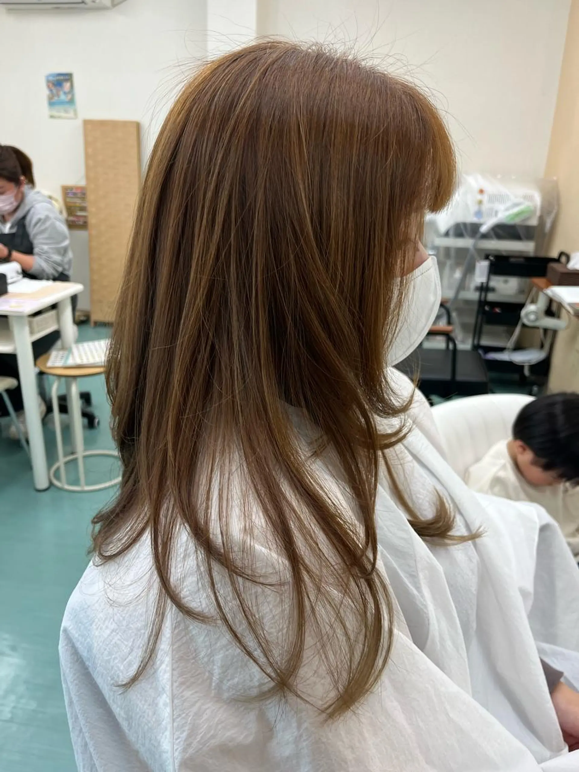 ロング カラー 外山 理都子のエステ・リラクイメージ