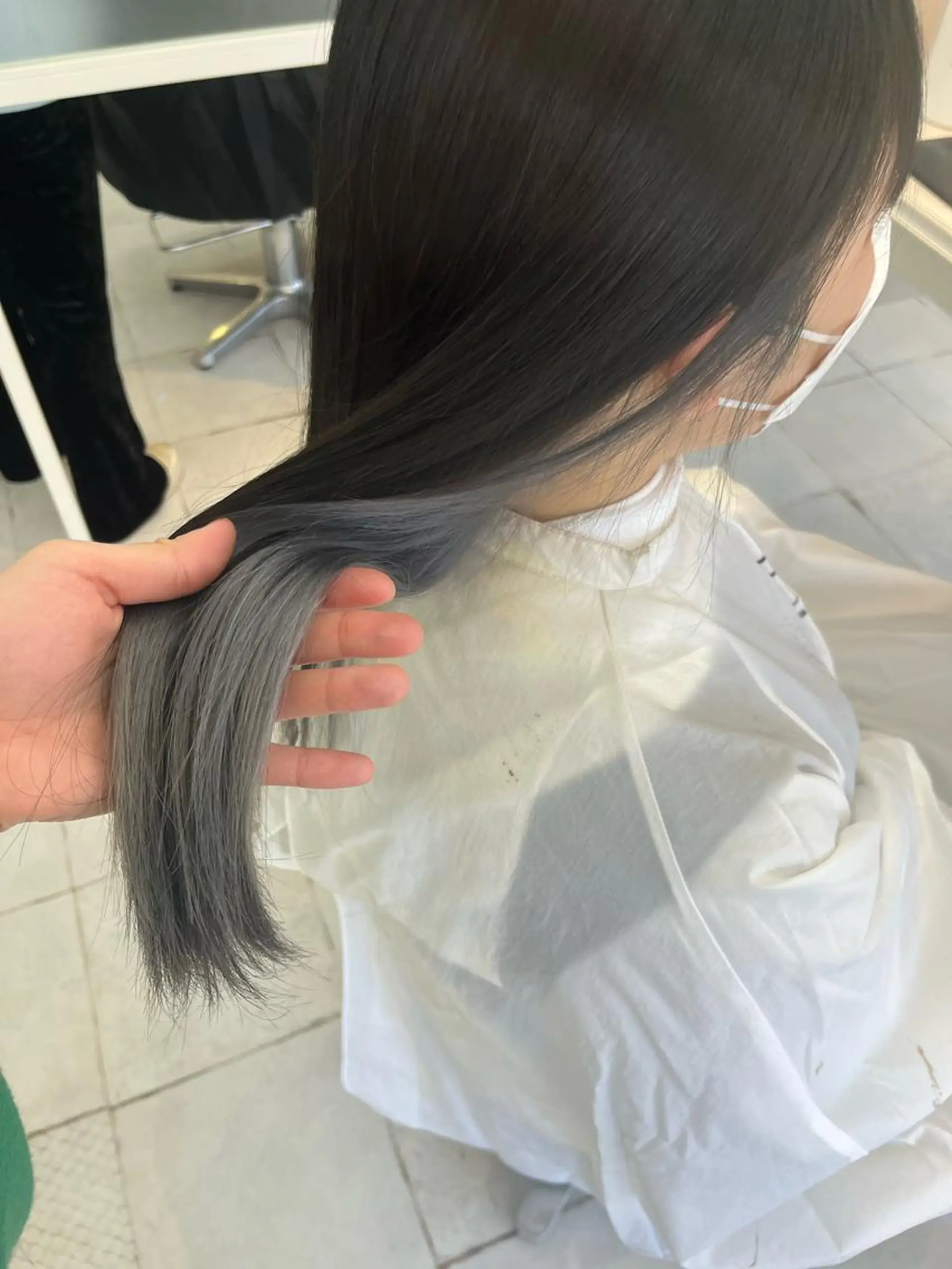 ロング ベージュカラー/ いぢちるみのヘアスタイル