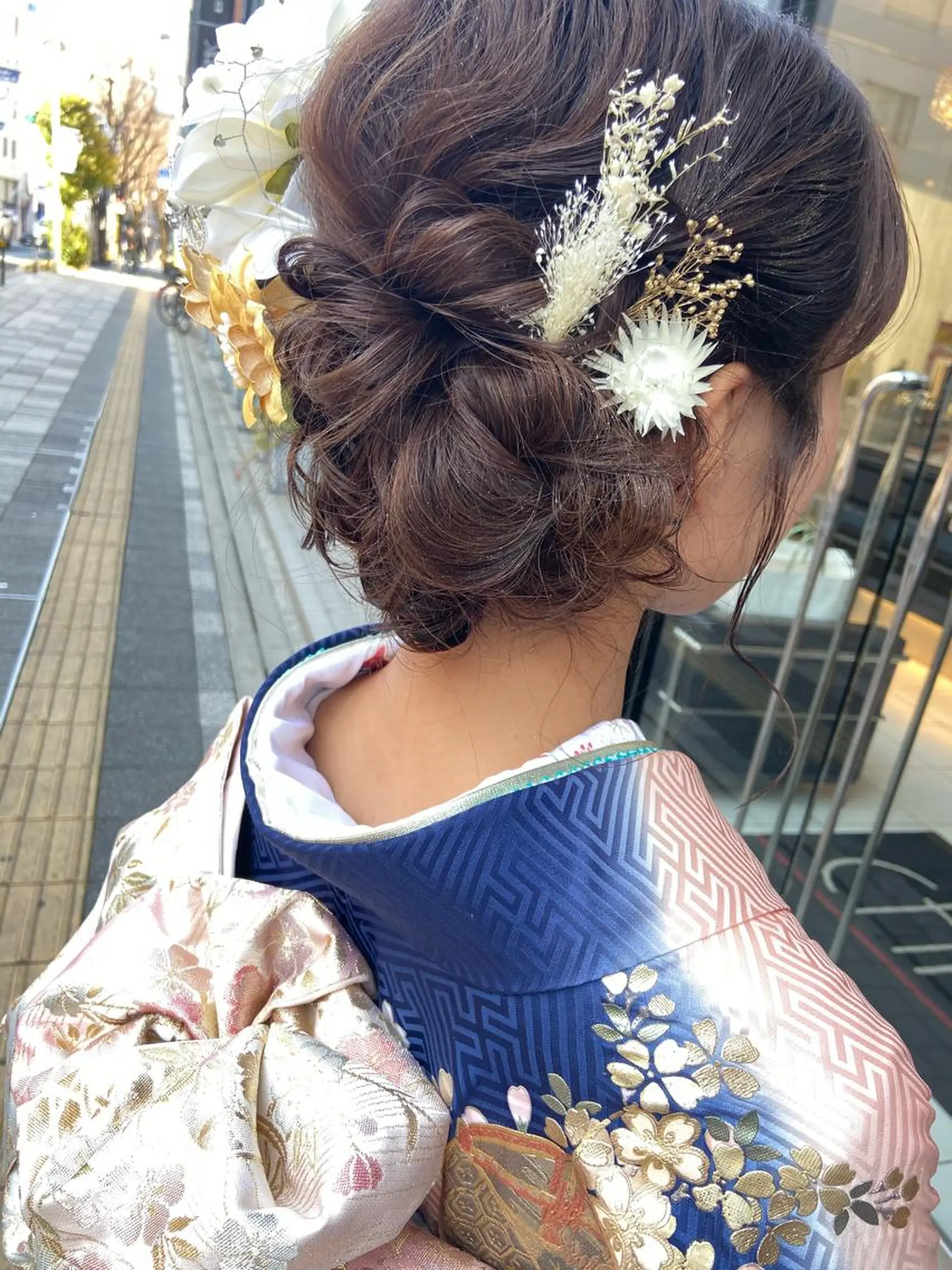 セミロング カラー ヘアアレンジ GLROW haruhiのヘアスタイル