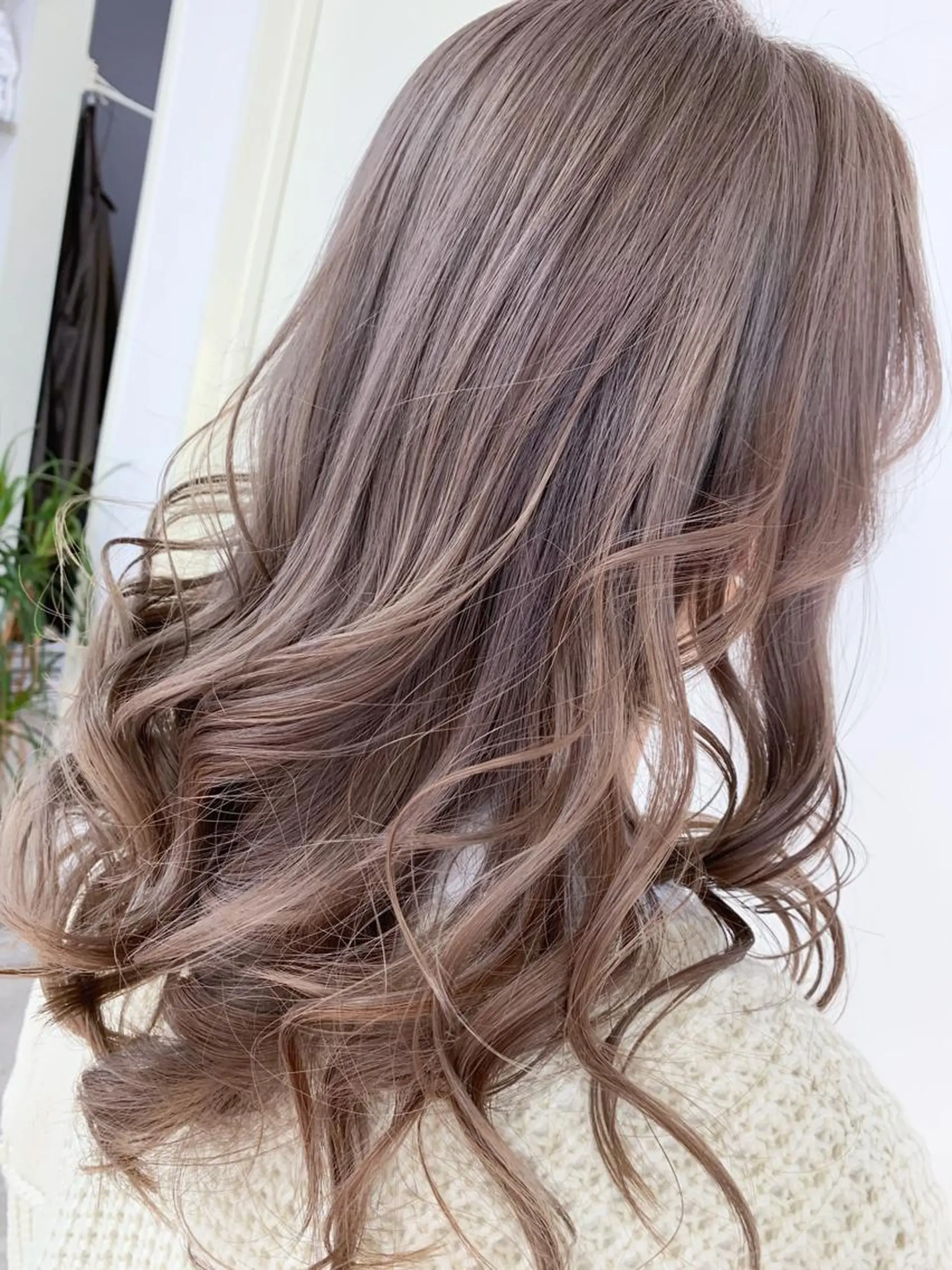 ロング 🥇近藤 恭輔🥇 Recharme新保のヘアスタイル