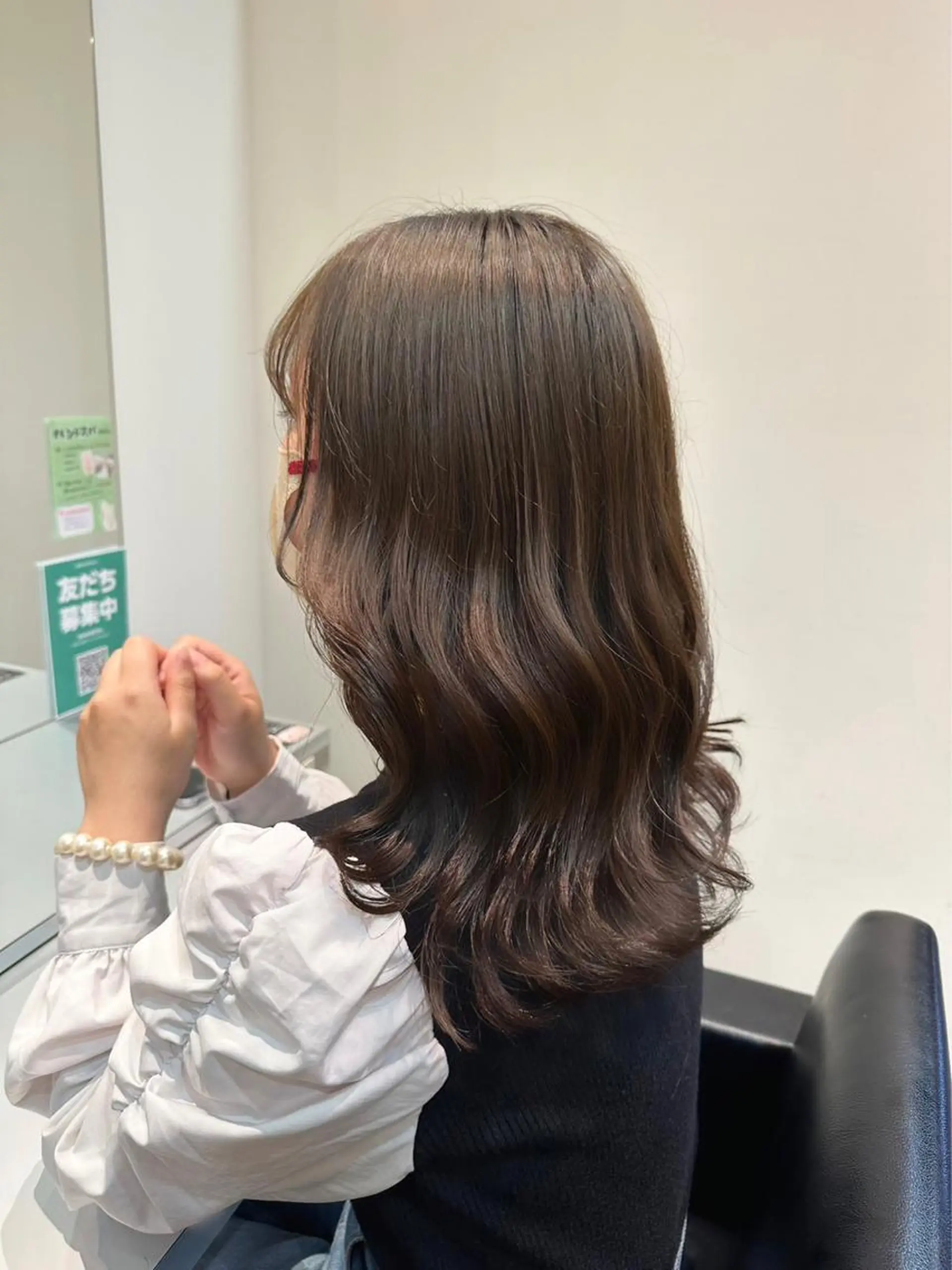 カラー 下森 愛里のヘアスタイル