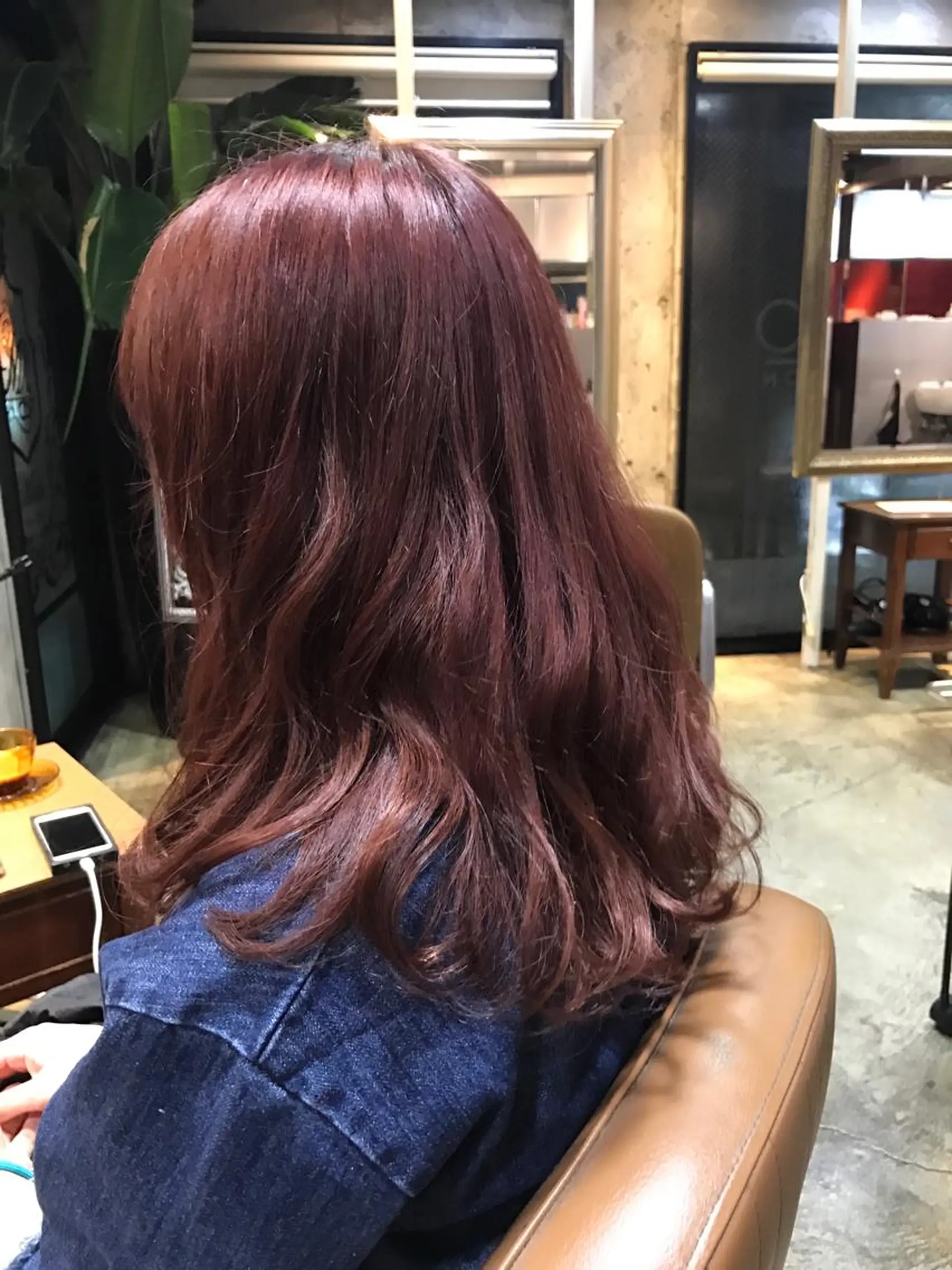 ミディアム カラー ピンクカラー サロンドミルク 原宿のヘアスタイル