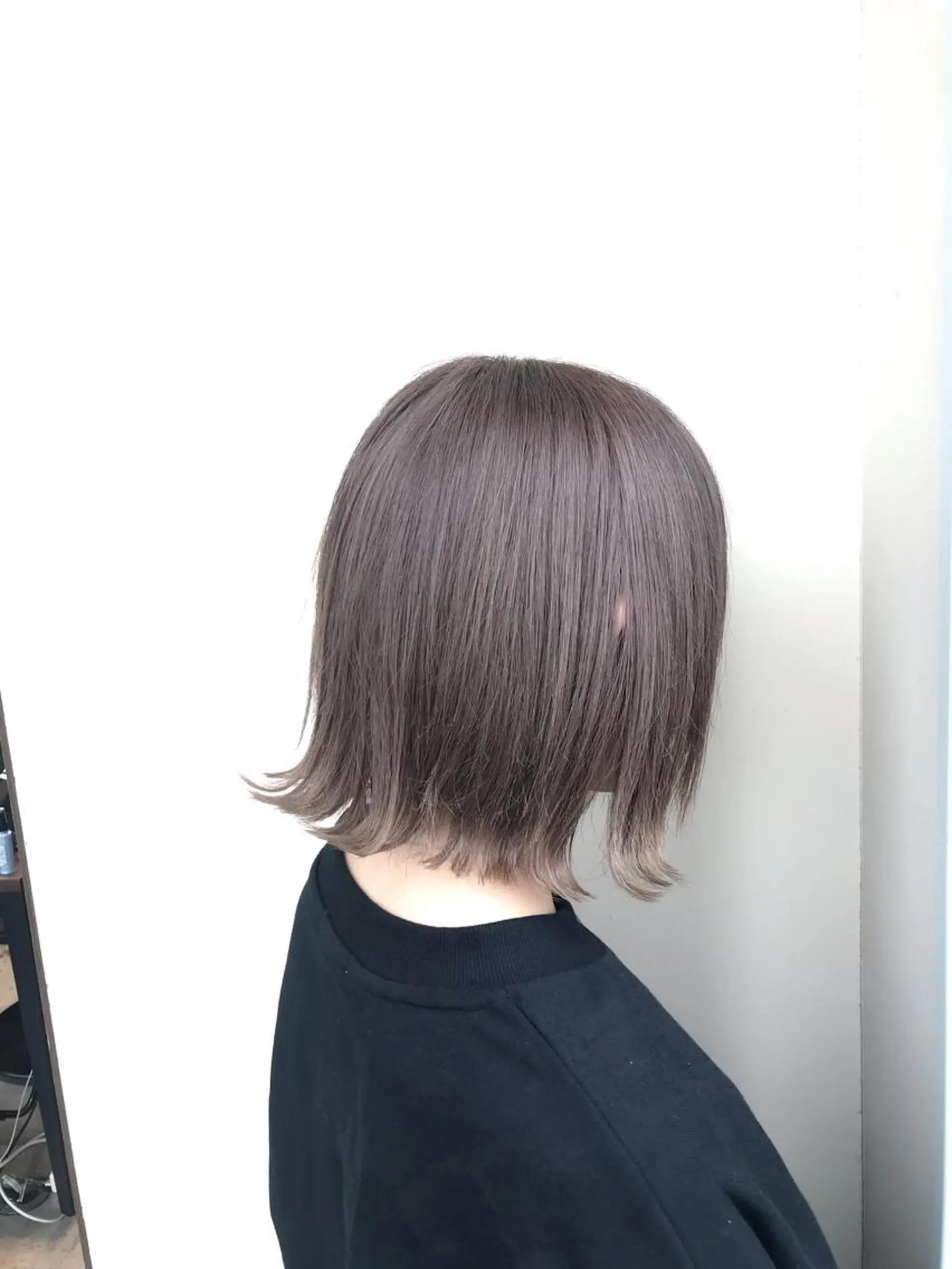 ショート カラー 伊奈 航平のヘアスタイル