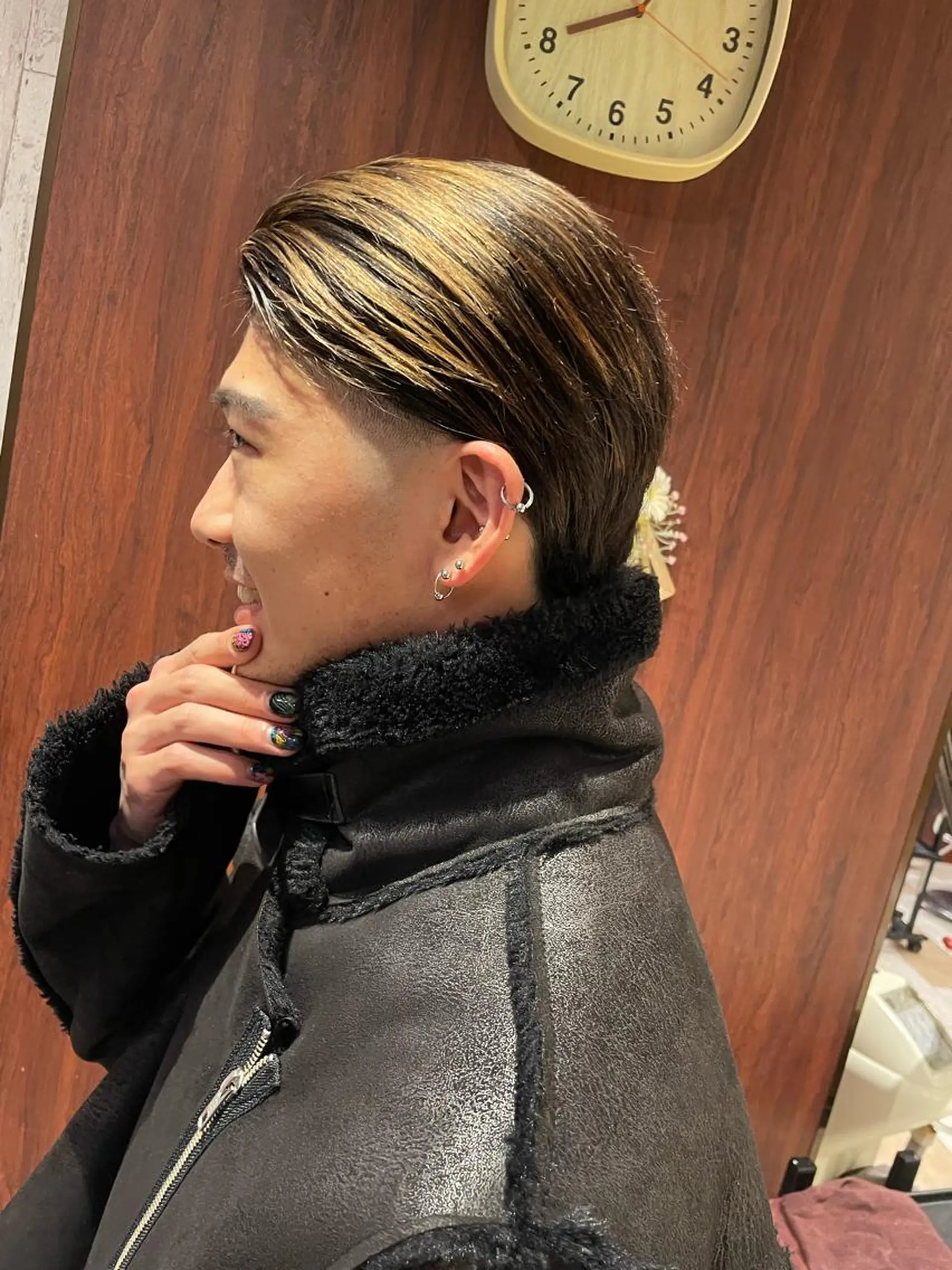 ショート メンズ フェードカット マッシュ ツイスパ/メンズ特化 🦋𝑺𝑶𝑵𝑬の眉毛・アイブロウイメージ